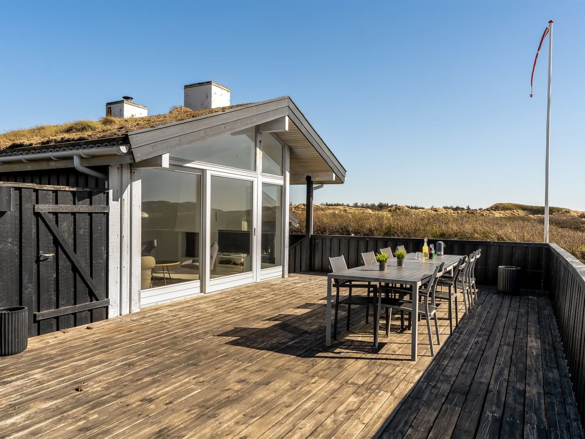 "Rutha" - 45m from the sea - Buiten