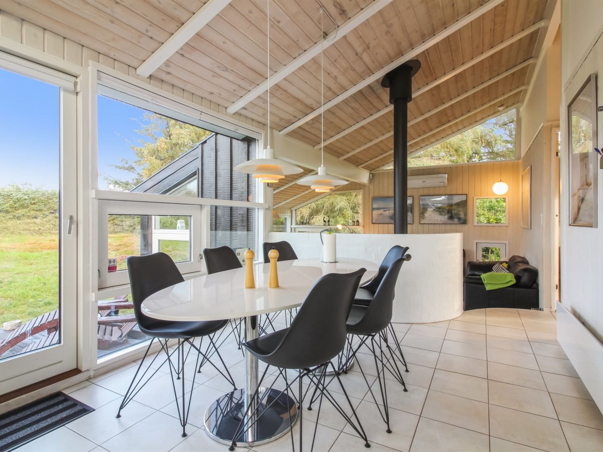 "Immi" - 1.5km from the sea-Binnen