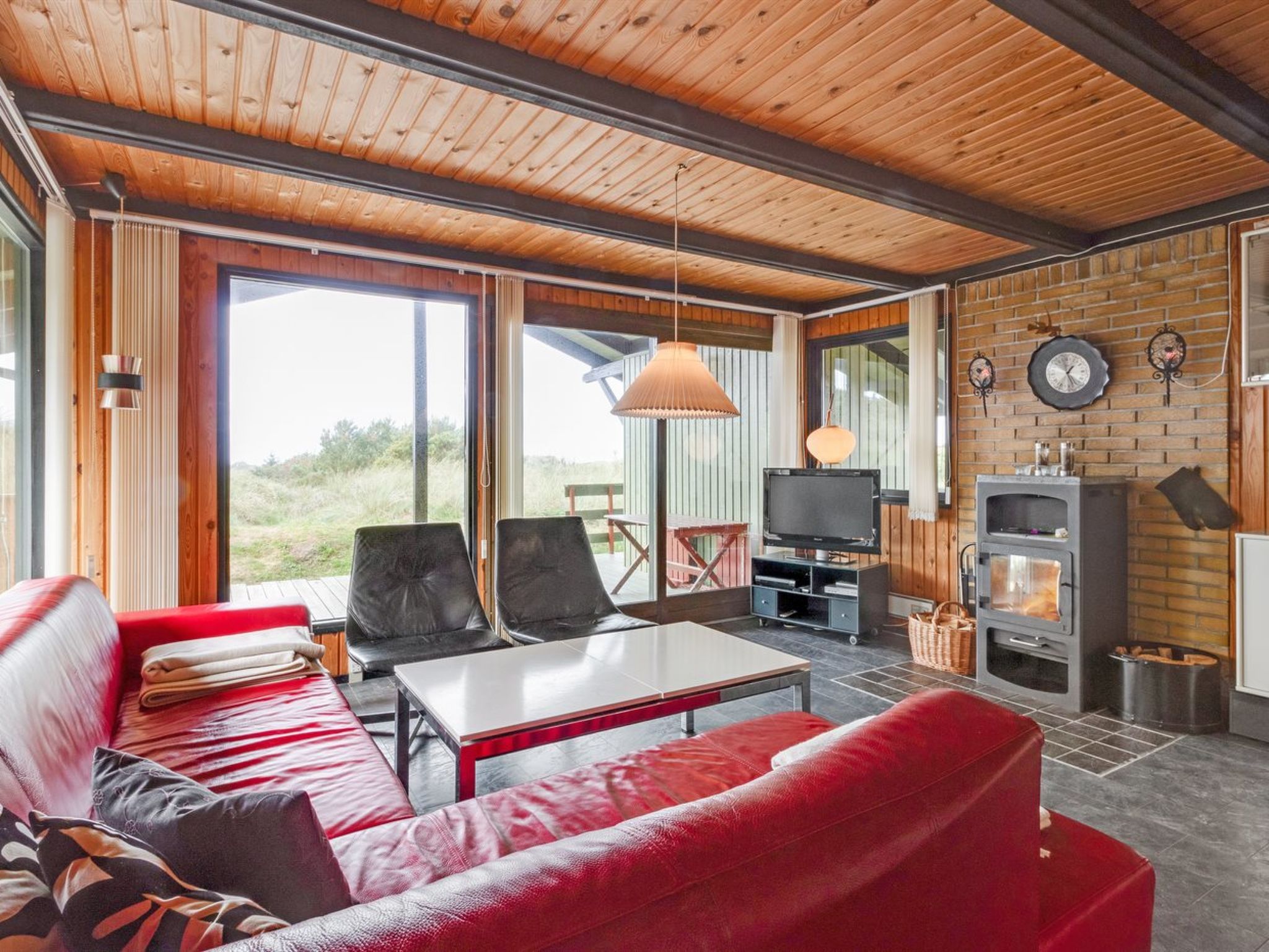"Maini" - 600m from the sea-Binnen