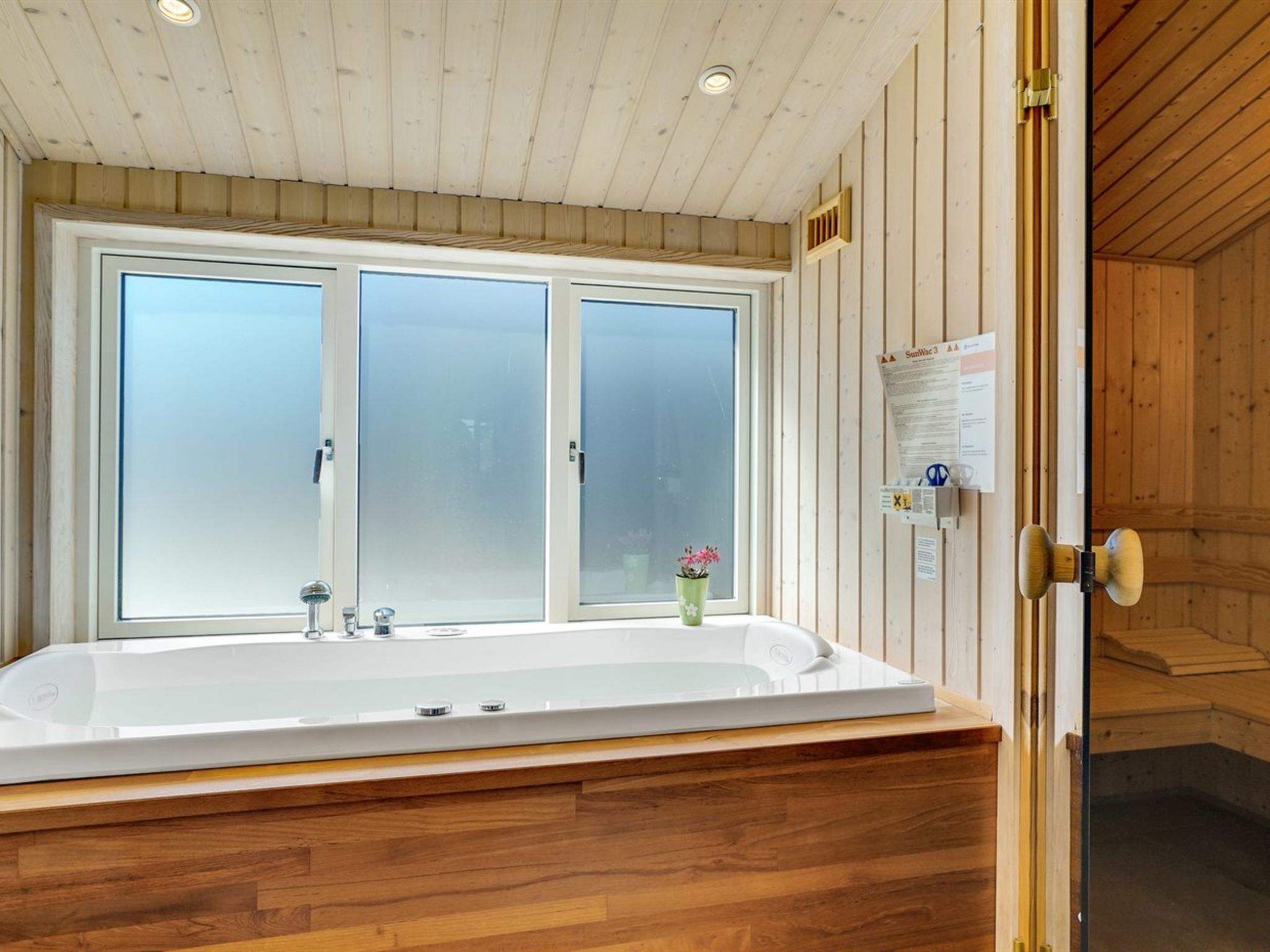 "Dorothe" - 1.4km from the sea - Binnen