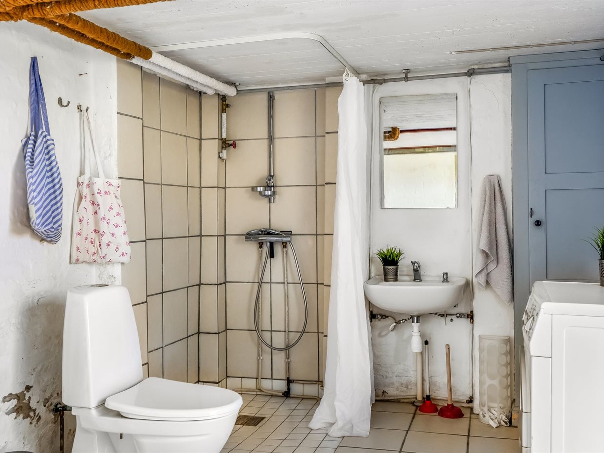 "Baldine" - 140m from the sea - Drinnen