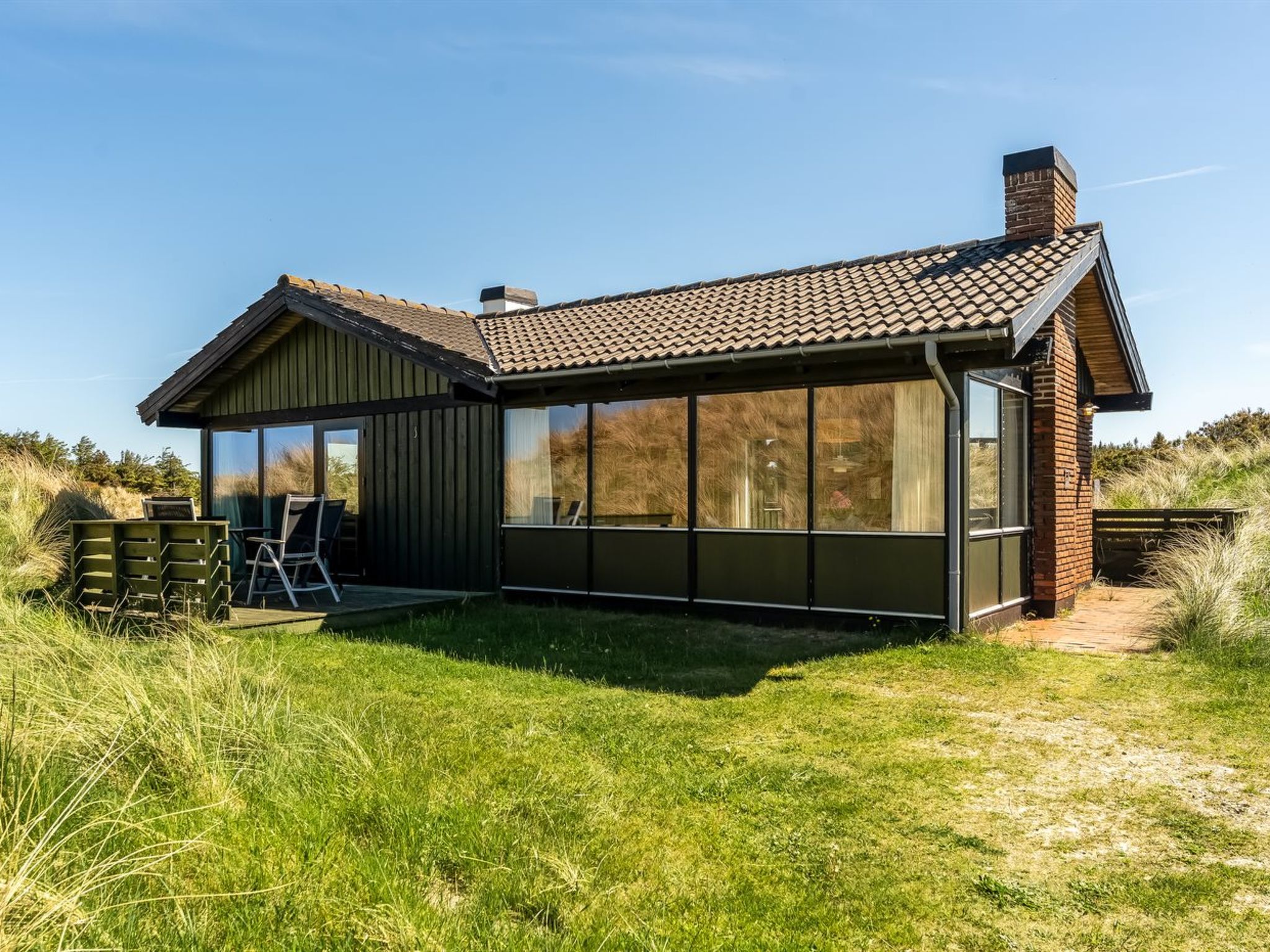 "Thorid" - 200m from the sea - Buiten