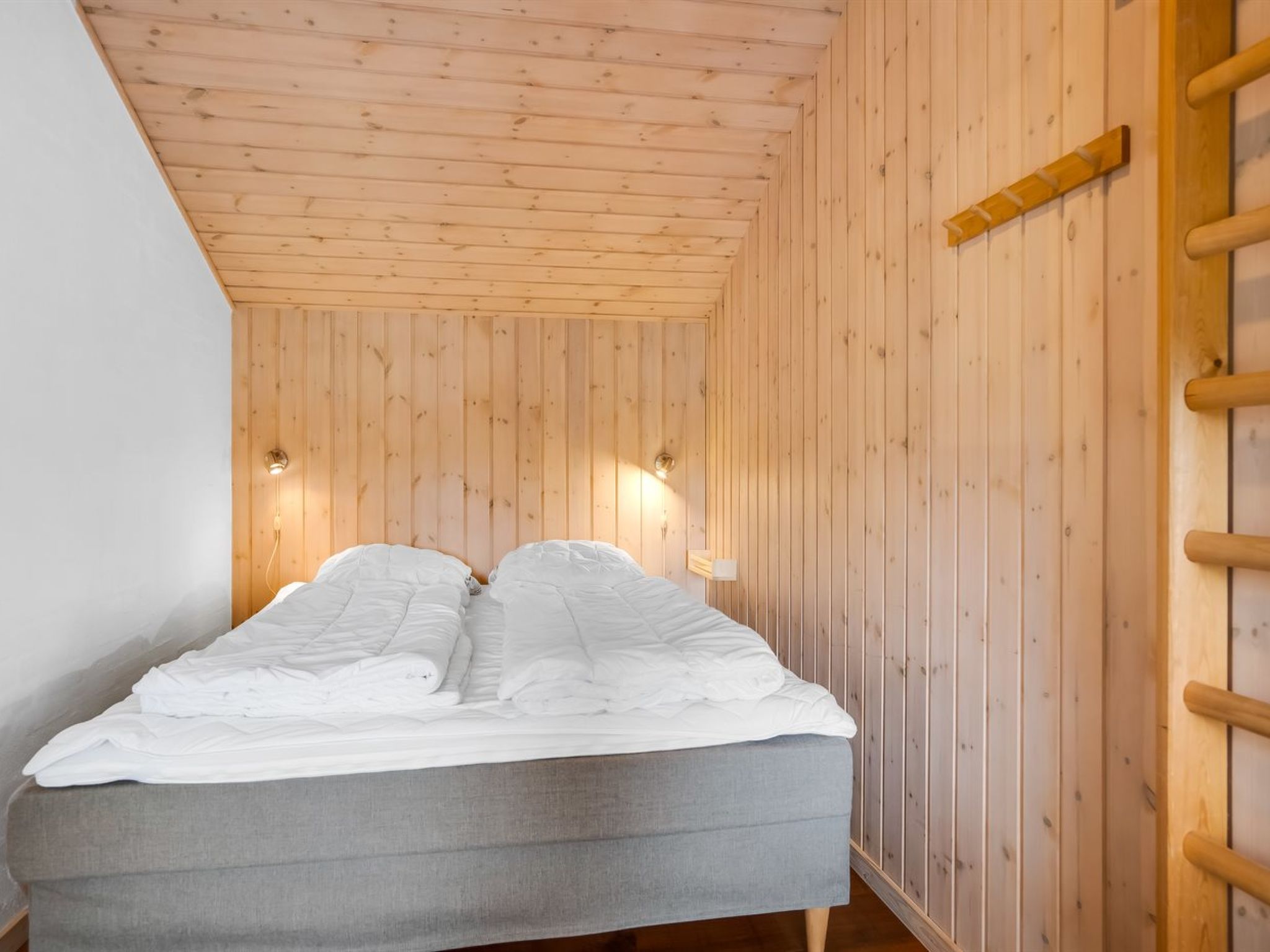 "Nayati" - 2km from the sea-Inside