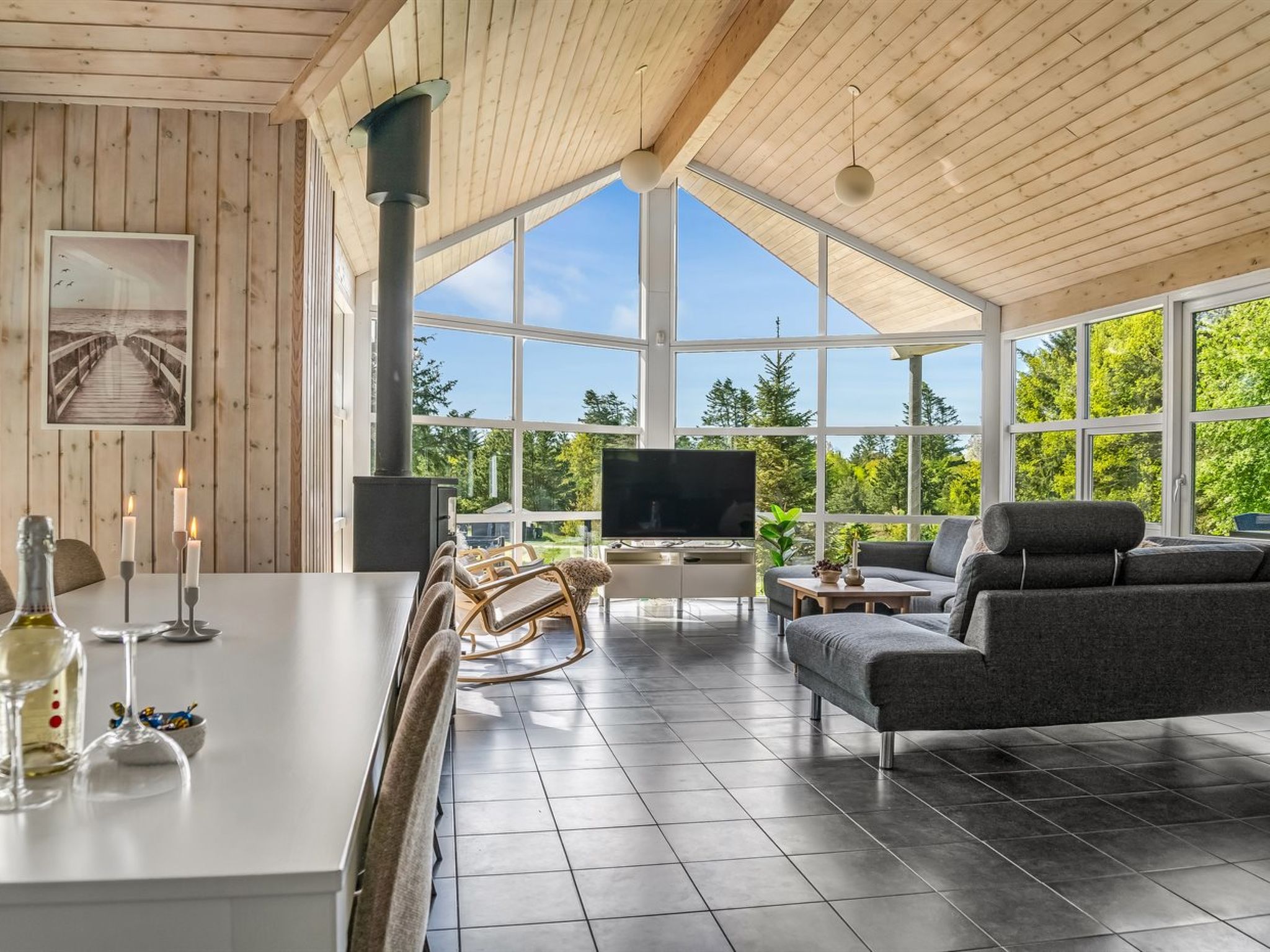 "Nayati" - 2km from the sea-Inside