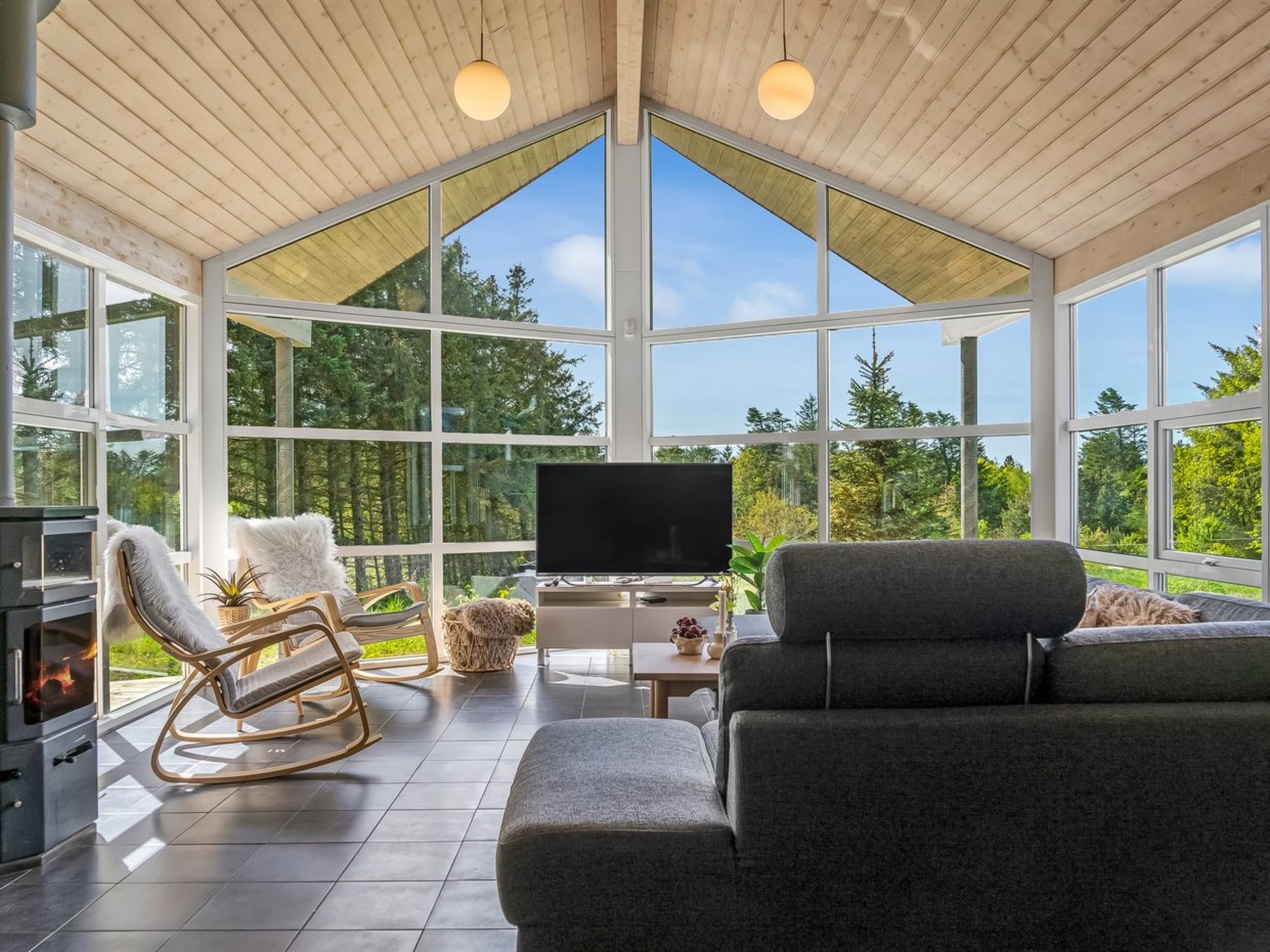 "Nayati" - 2km from the sea-Inside