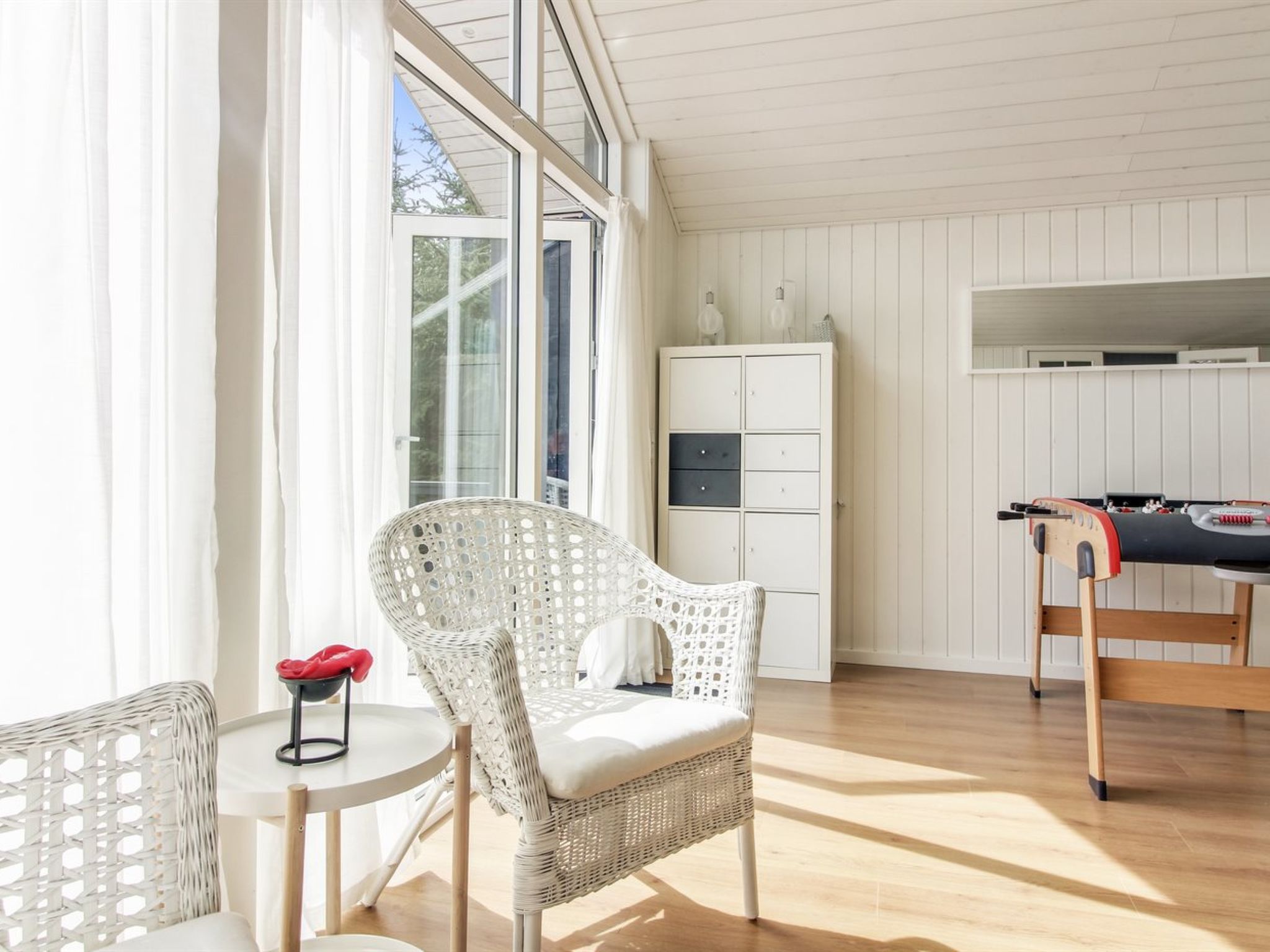 "Gustina" - 1.2km from the sea-Binnen