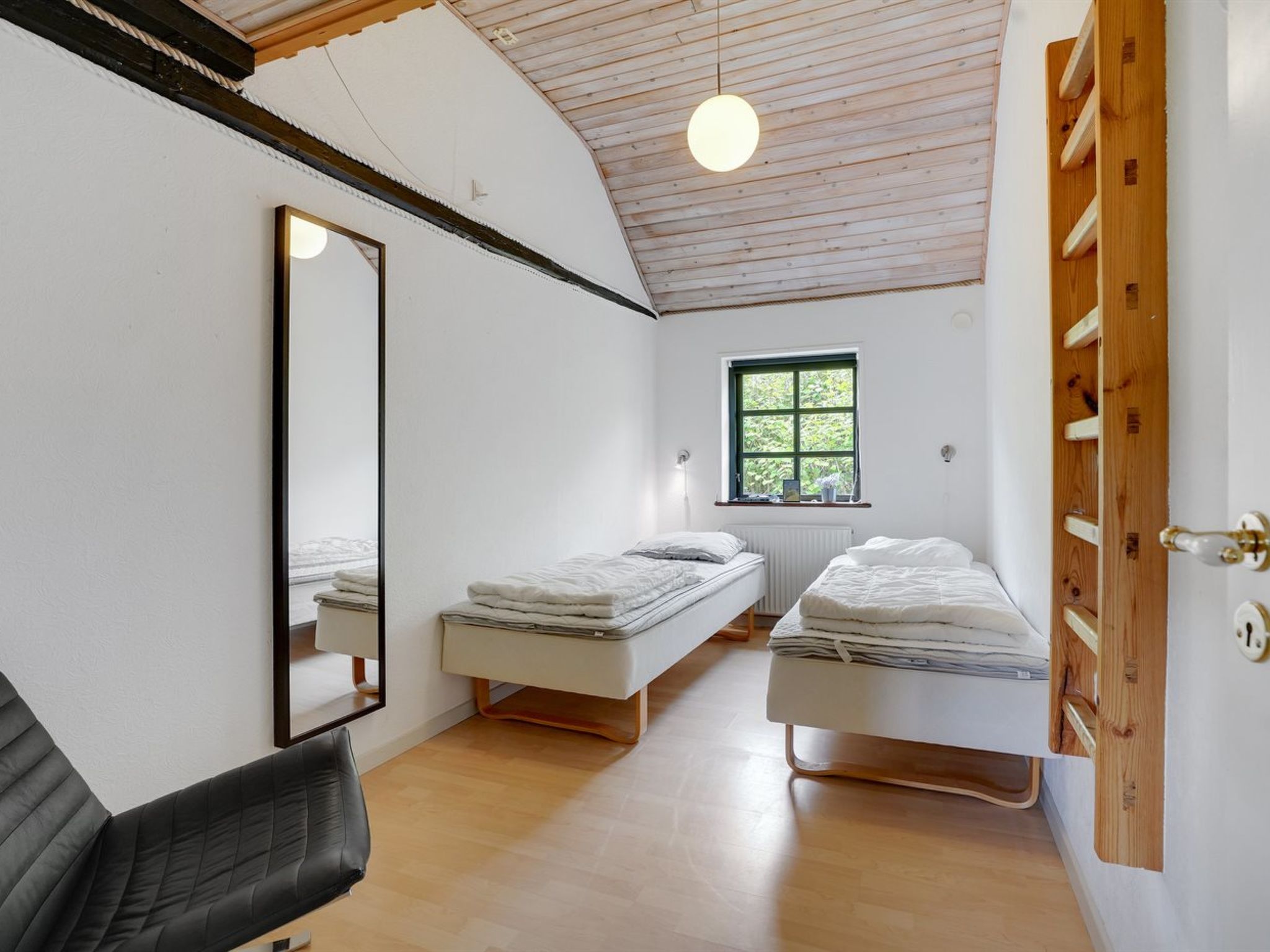 "Iben" - 2.3km from the sea - Inside