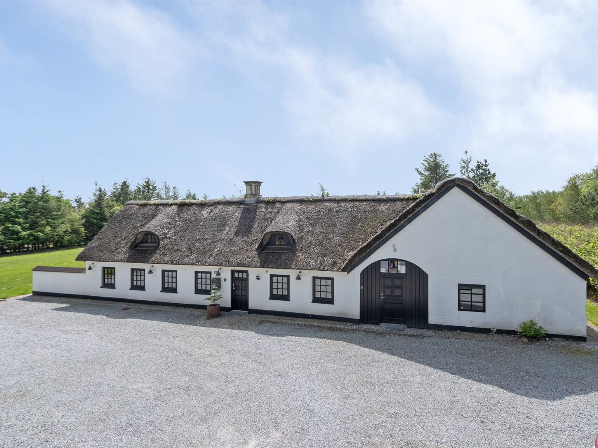 "Iben" - 2.3km from the sea - Outside