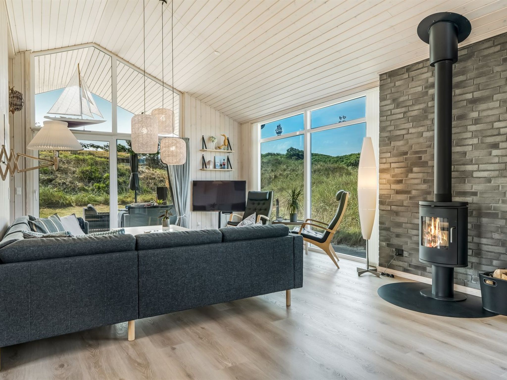 "Ejnarine" - 300m from the sea - Binnen