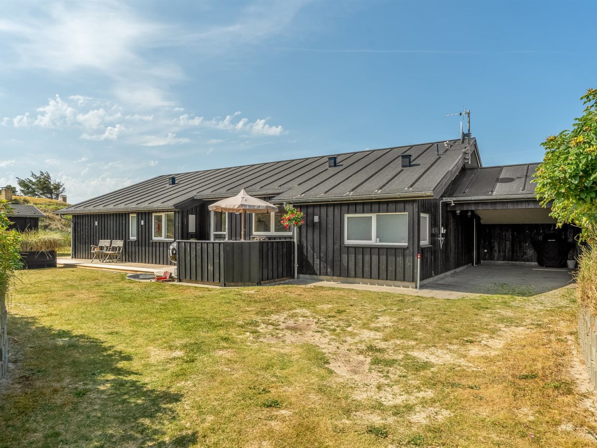 "Ejnarine" - 300m from the sea - Buiten