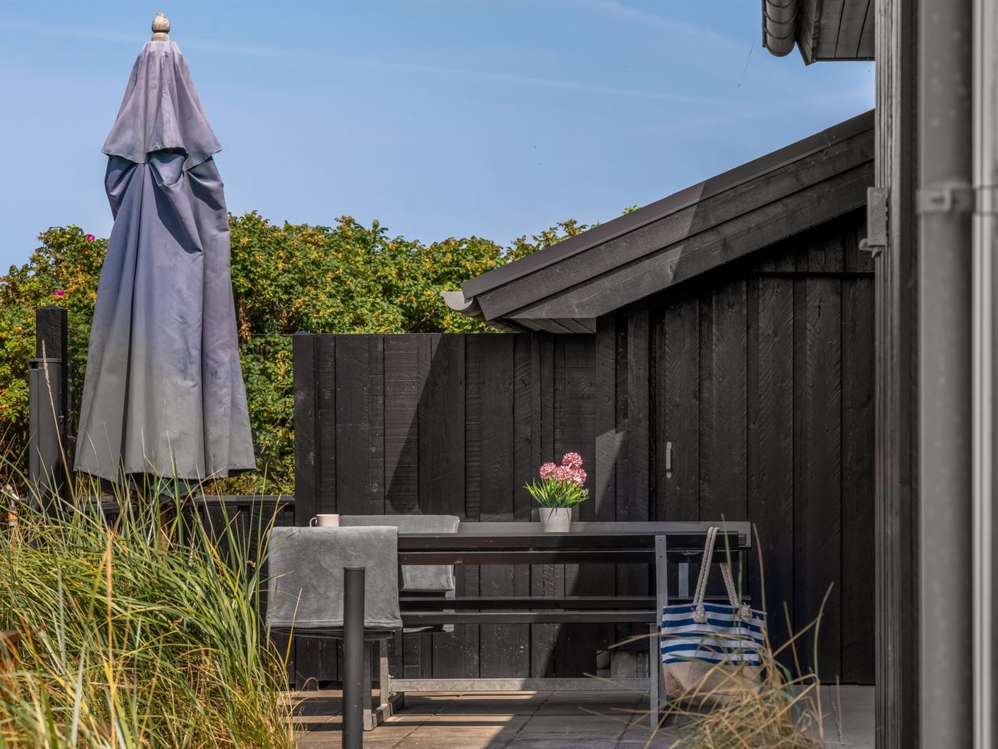 "Ejnarine" - 300m from the sea - Buiten