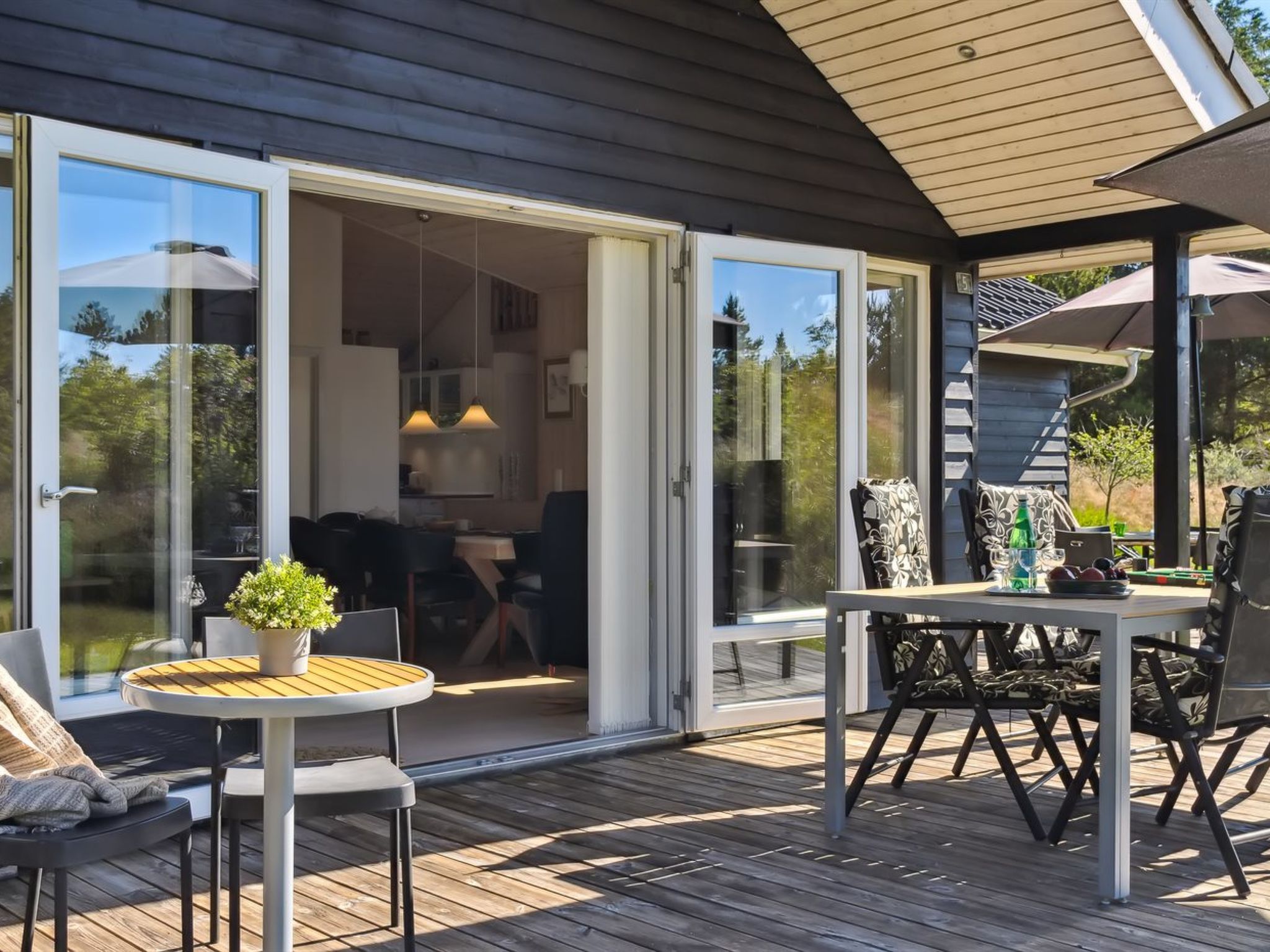 "Swen" - 1.3km from the sea - Buiten