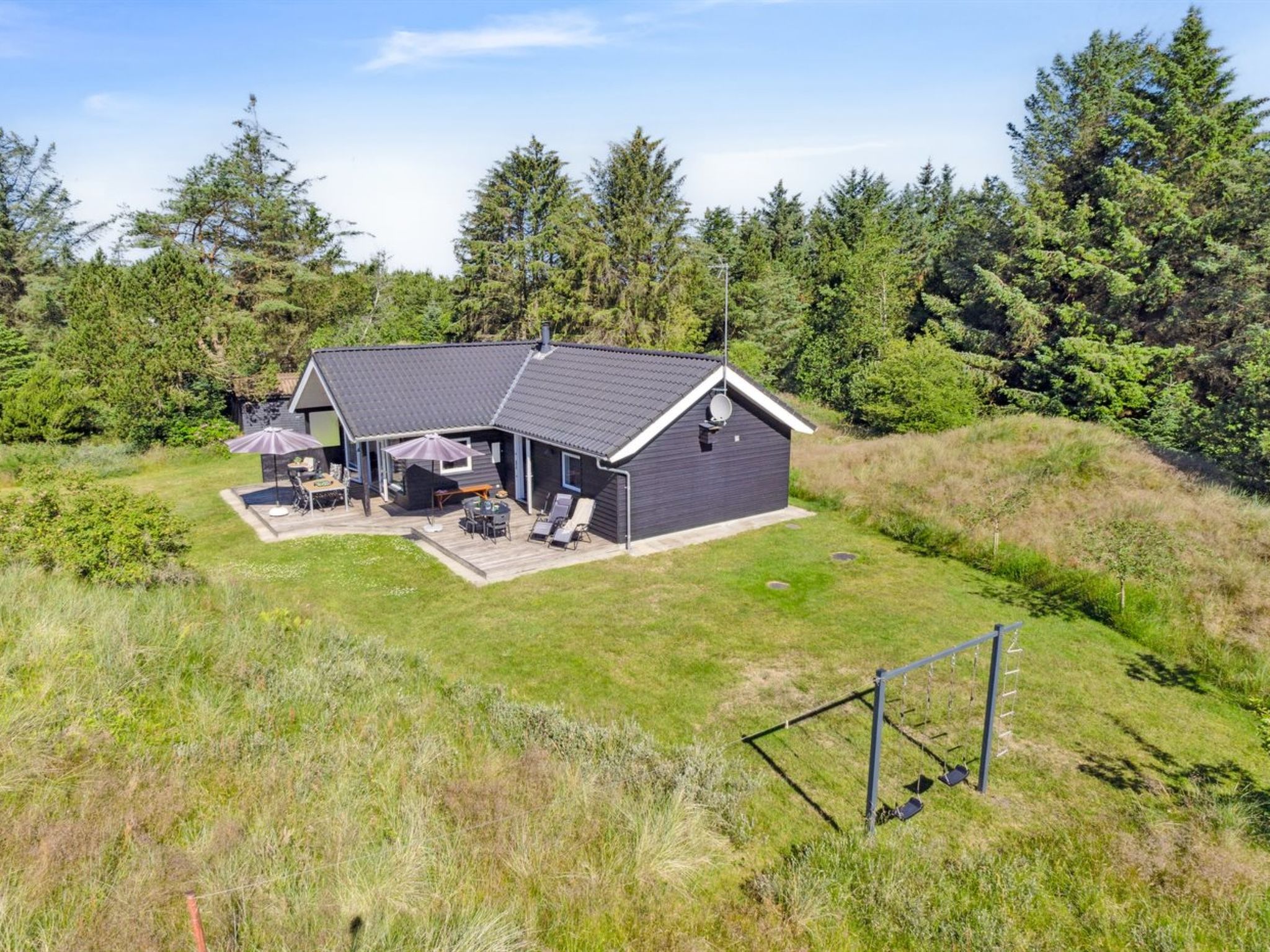"Swen" - 1.3km from the sea - Buiten