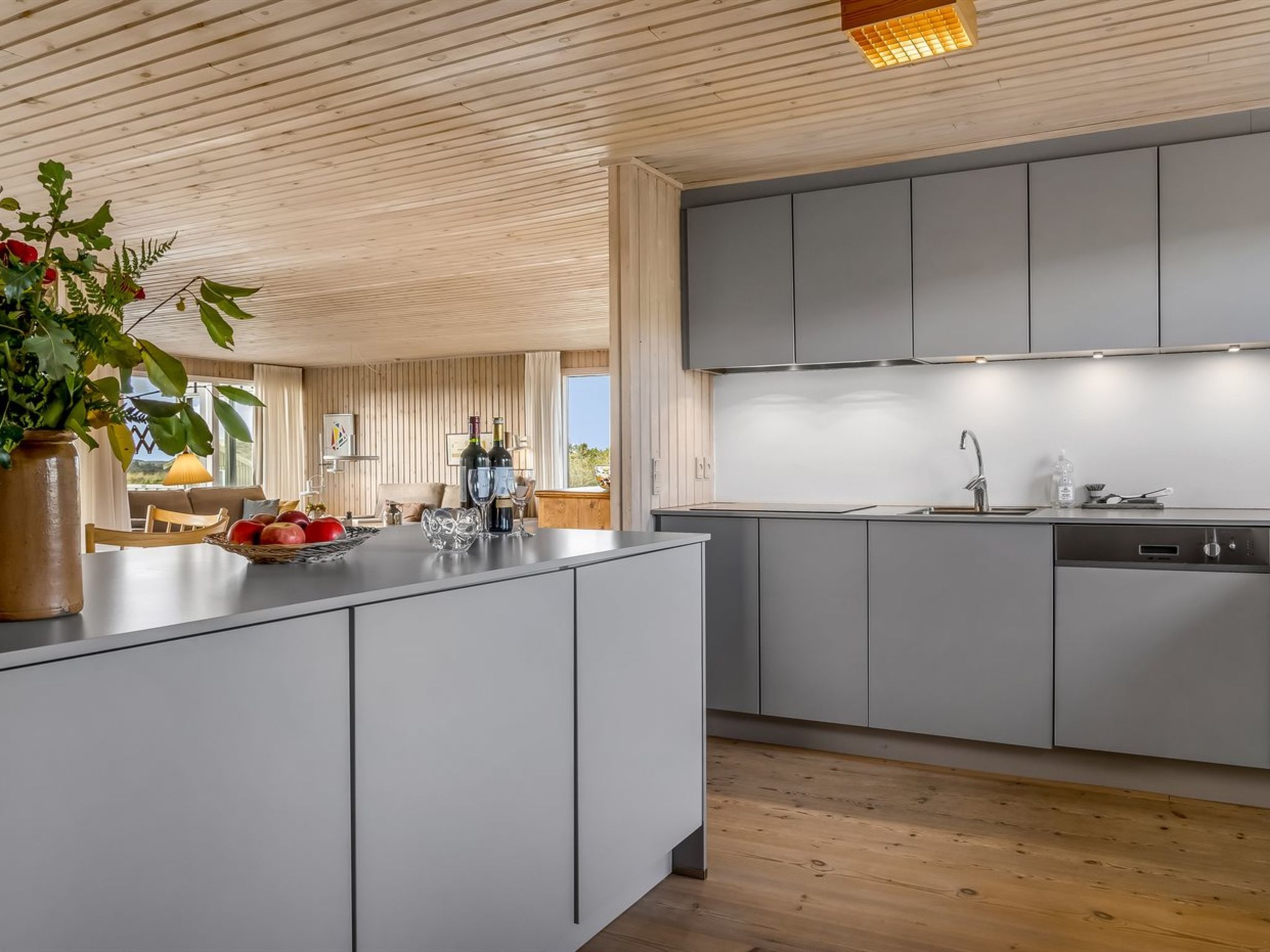 "Fransine" - 480m from the sea - Binnen