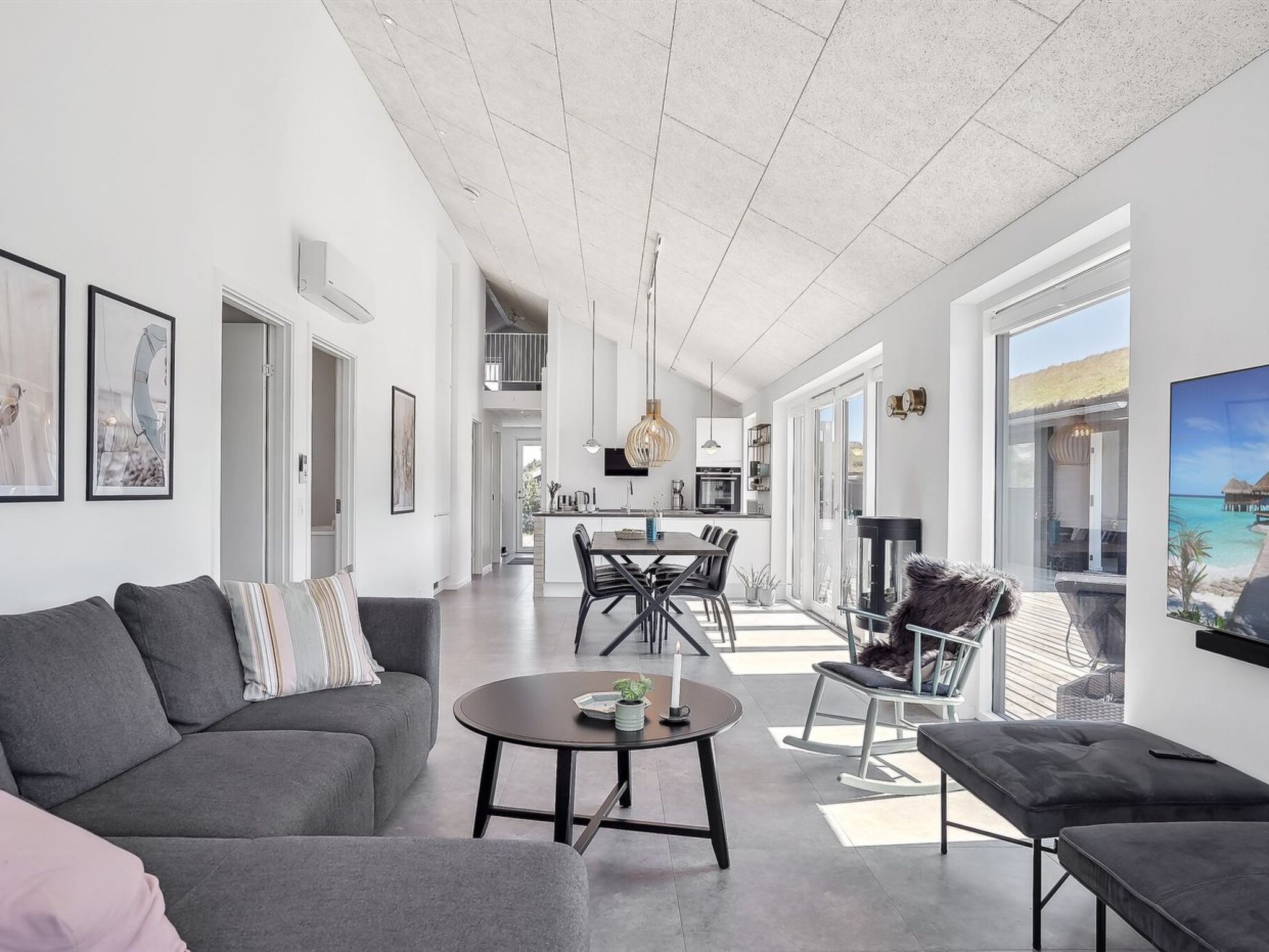 "Fredrika" - 1.5km from the sea