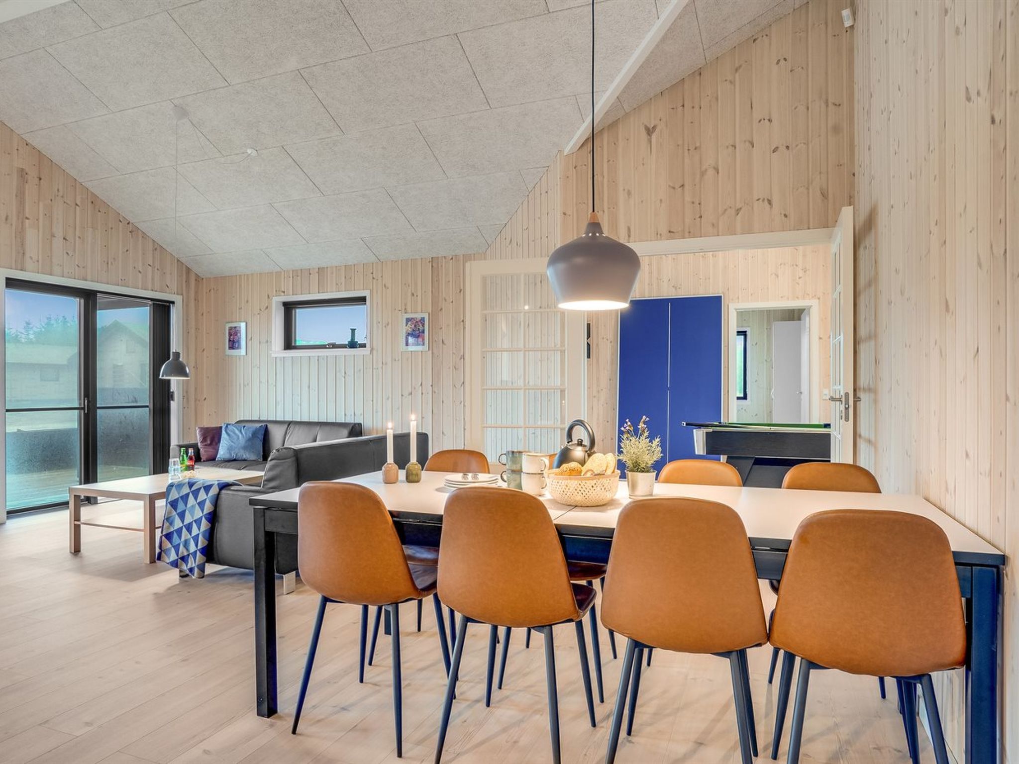 "Carla" - 1.5km from the sea - Binnen