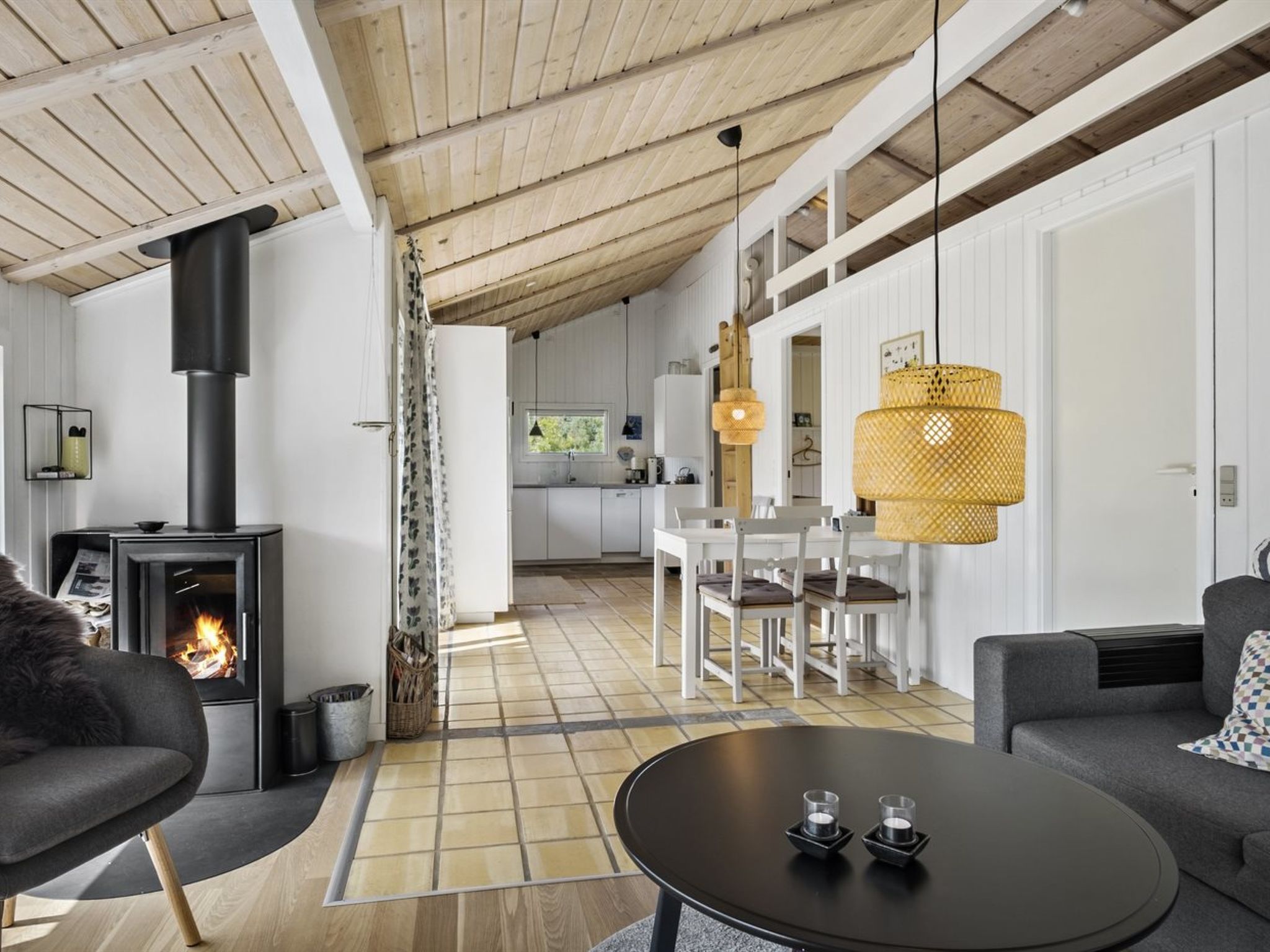 "Gita" - 2.2km from the sea-Binnen