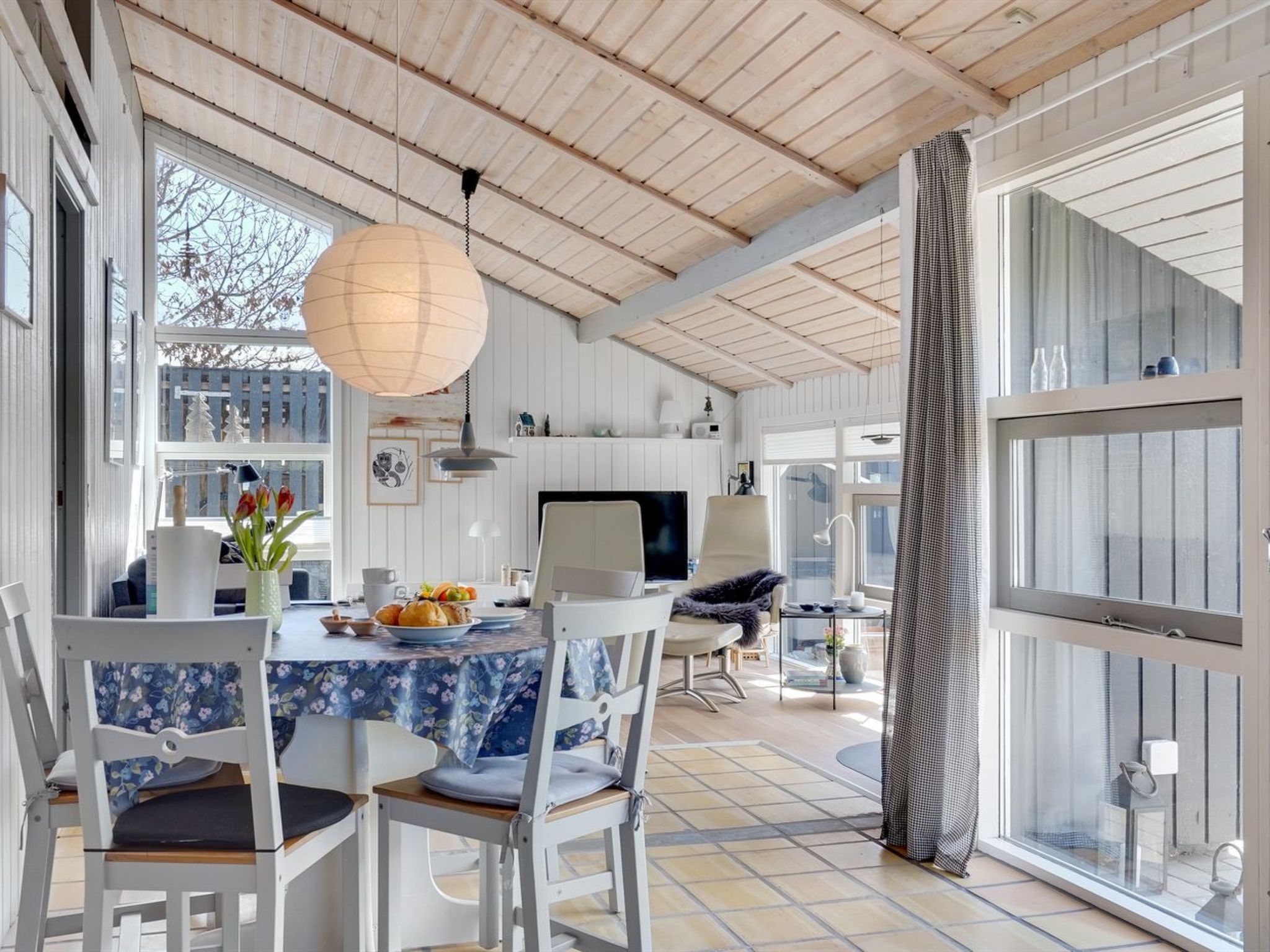 "Gita" - 2.2km from the sea-Binnen