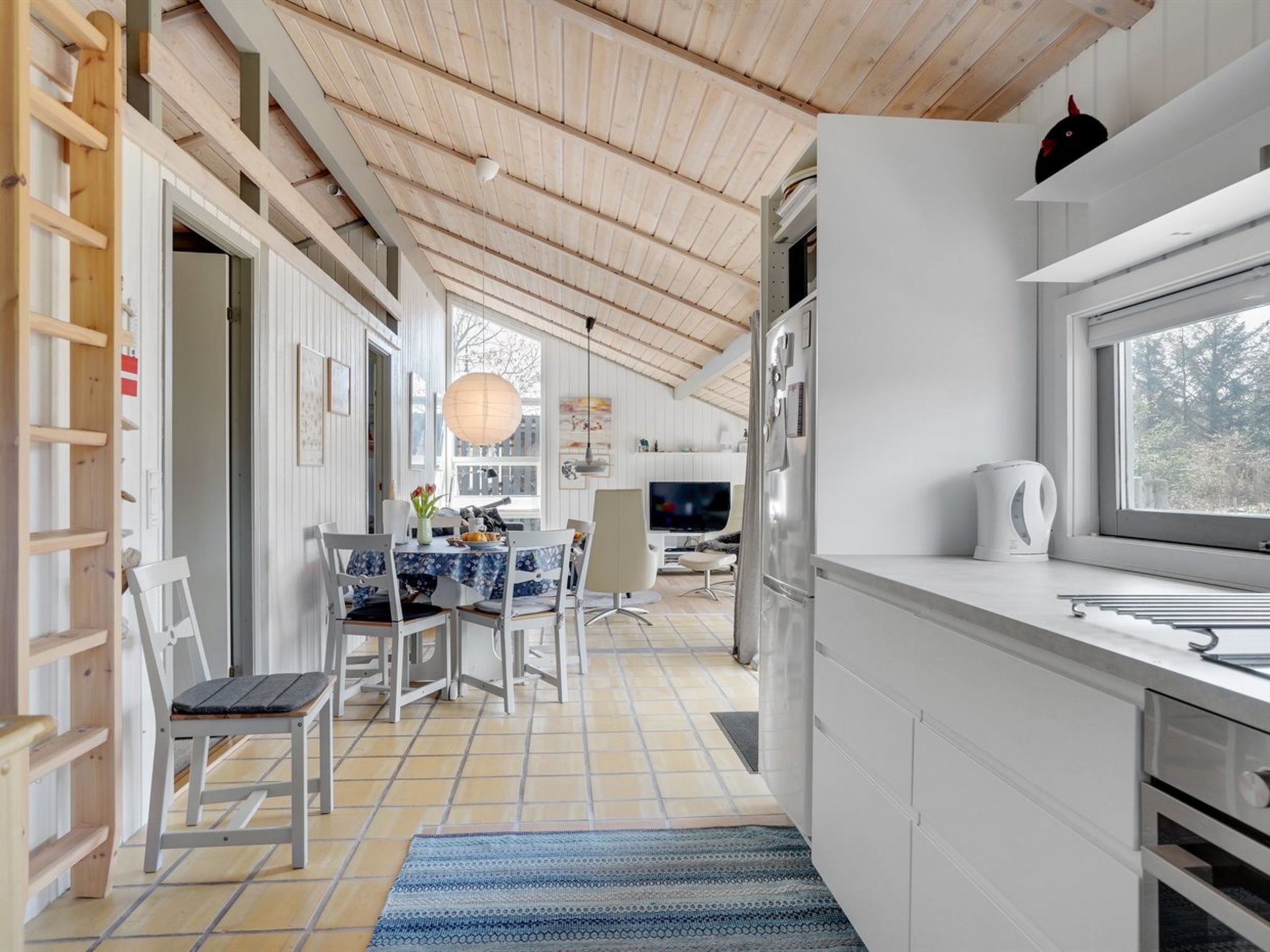 "Gita" - 2.2km from the sea-Binnen