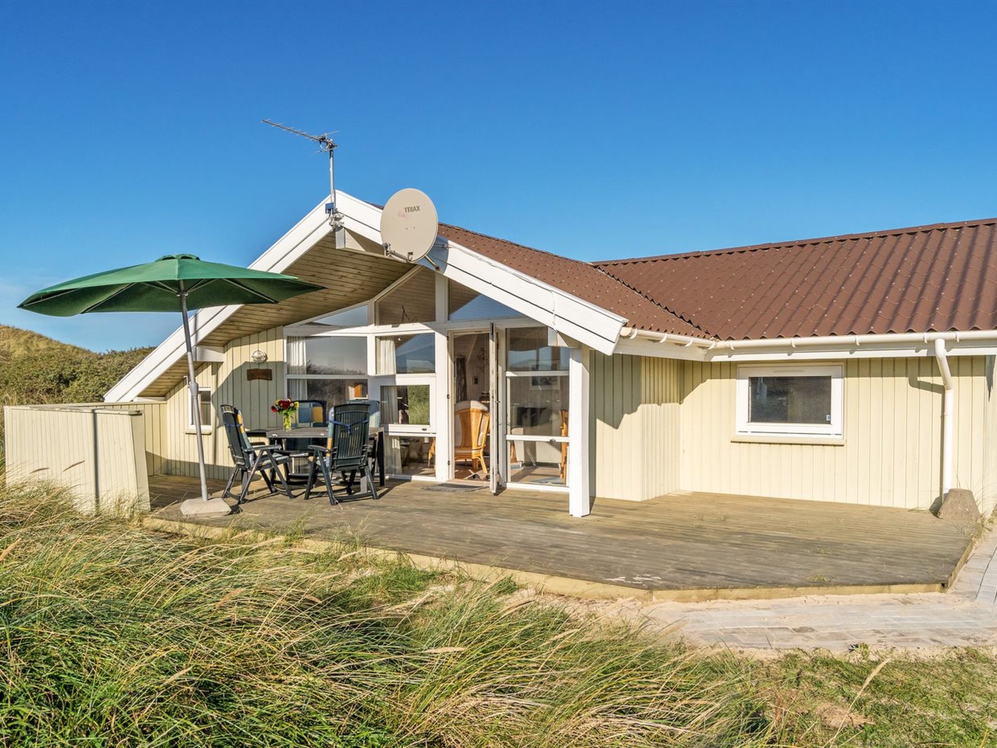 "Matias" - 150m from the sea