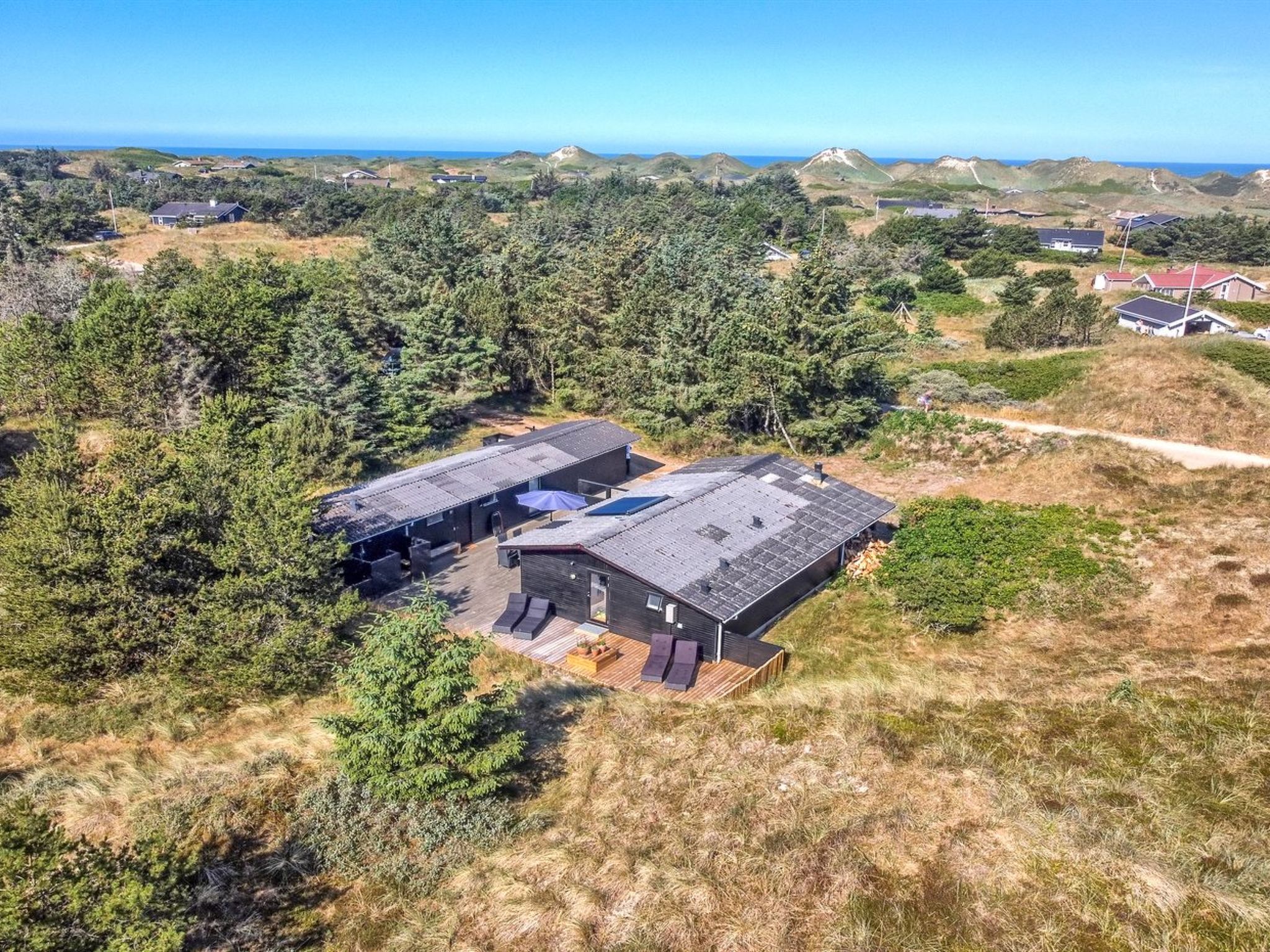 "Druscilla" - 650m from the sea - Buiten