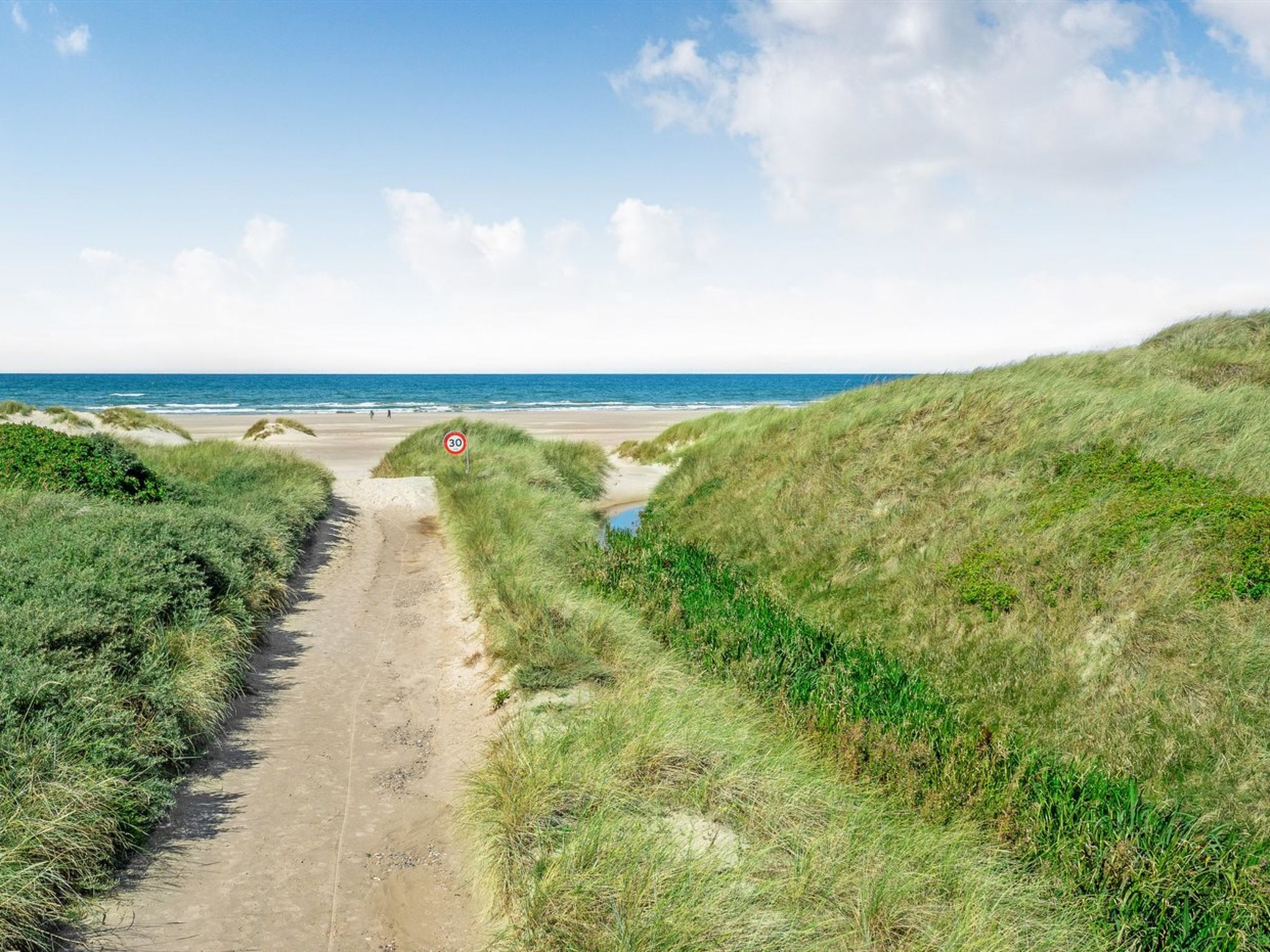"Ejvind" - 100m from the sea - Buiten