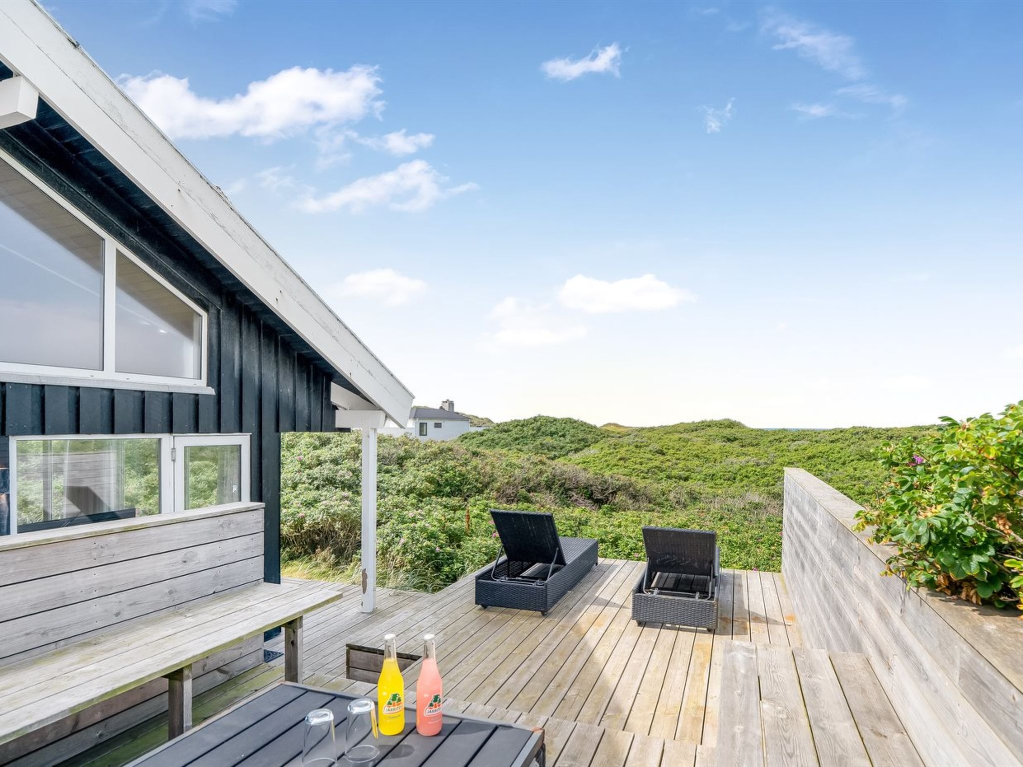 "Rauli" - 50m from the sea - Buiten