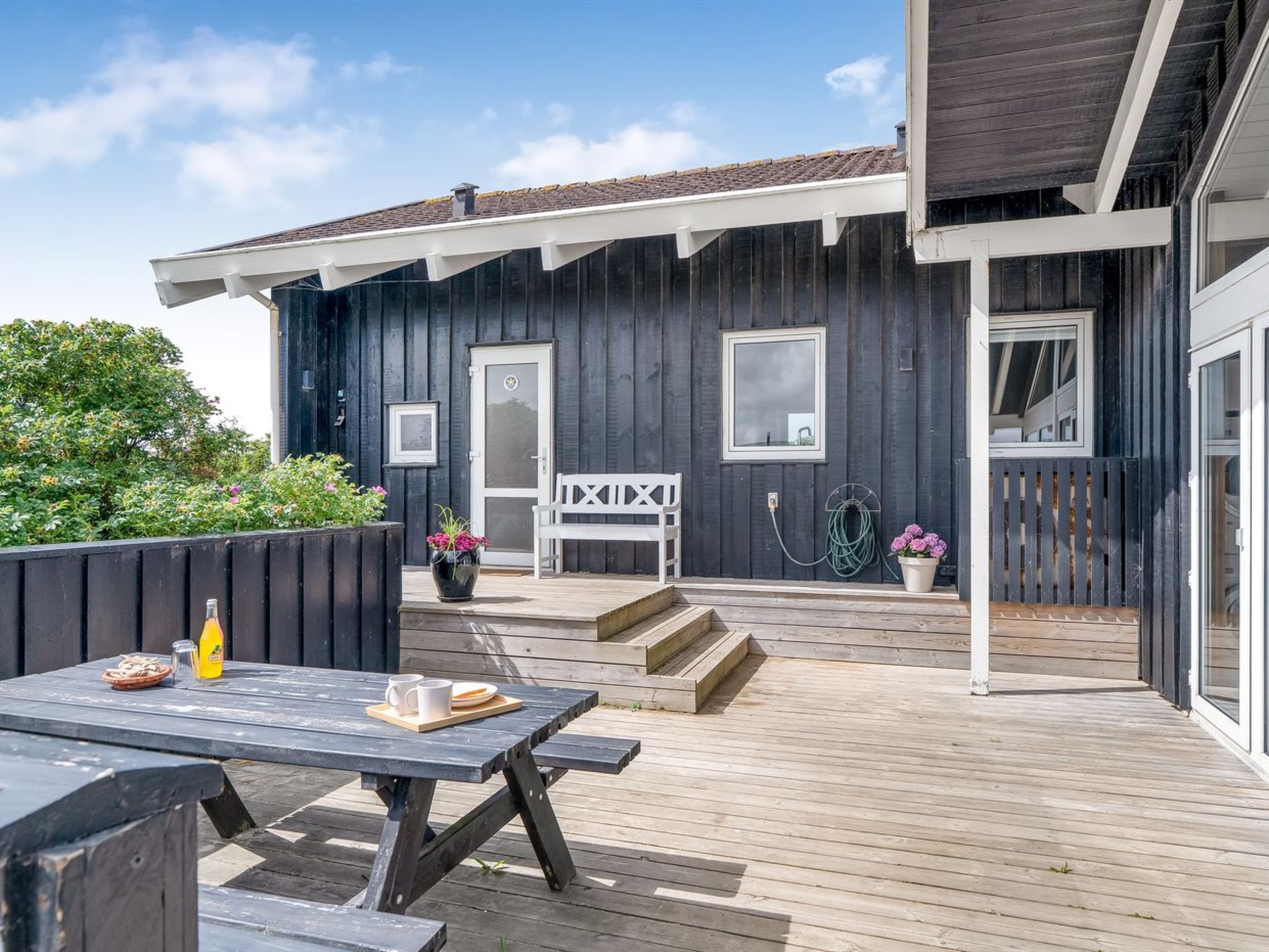 "Rauli" - 50m from the sea - Buiten