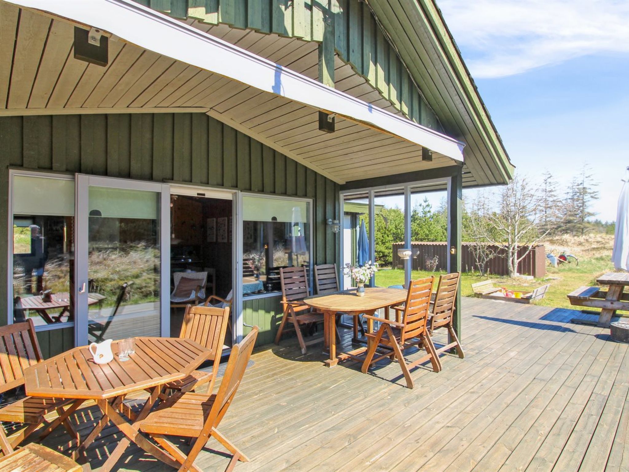 "Gerasim" - 1km from the sea - Buiten