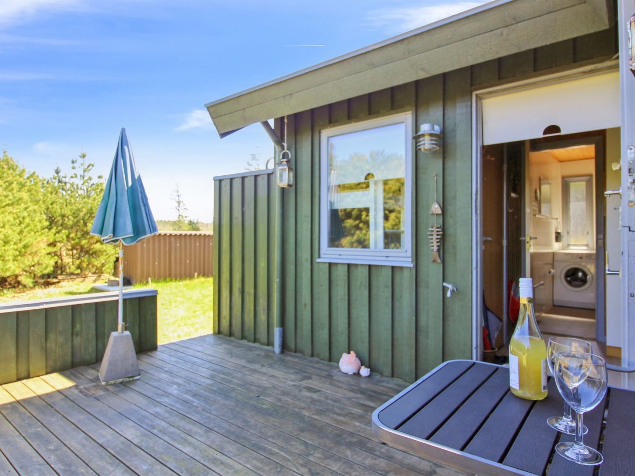 "Gerasim" - 1km from the sea - Buiten