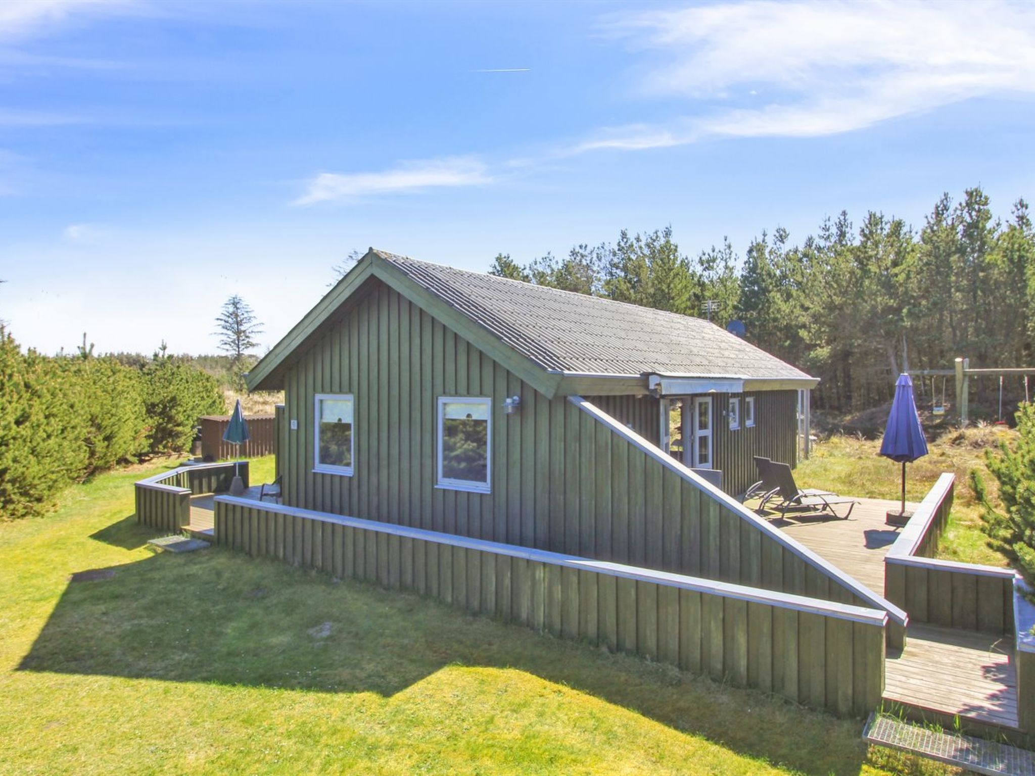 "Gerasim" - 1km from the sea - Buiten