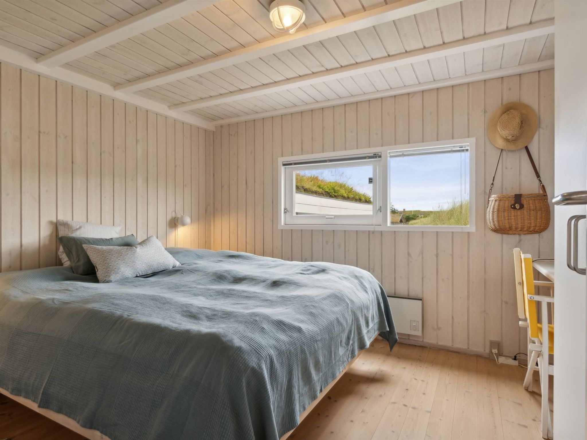"Hrefna" - 500m from the sea - Binnen