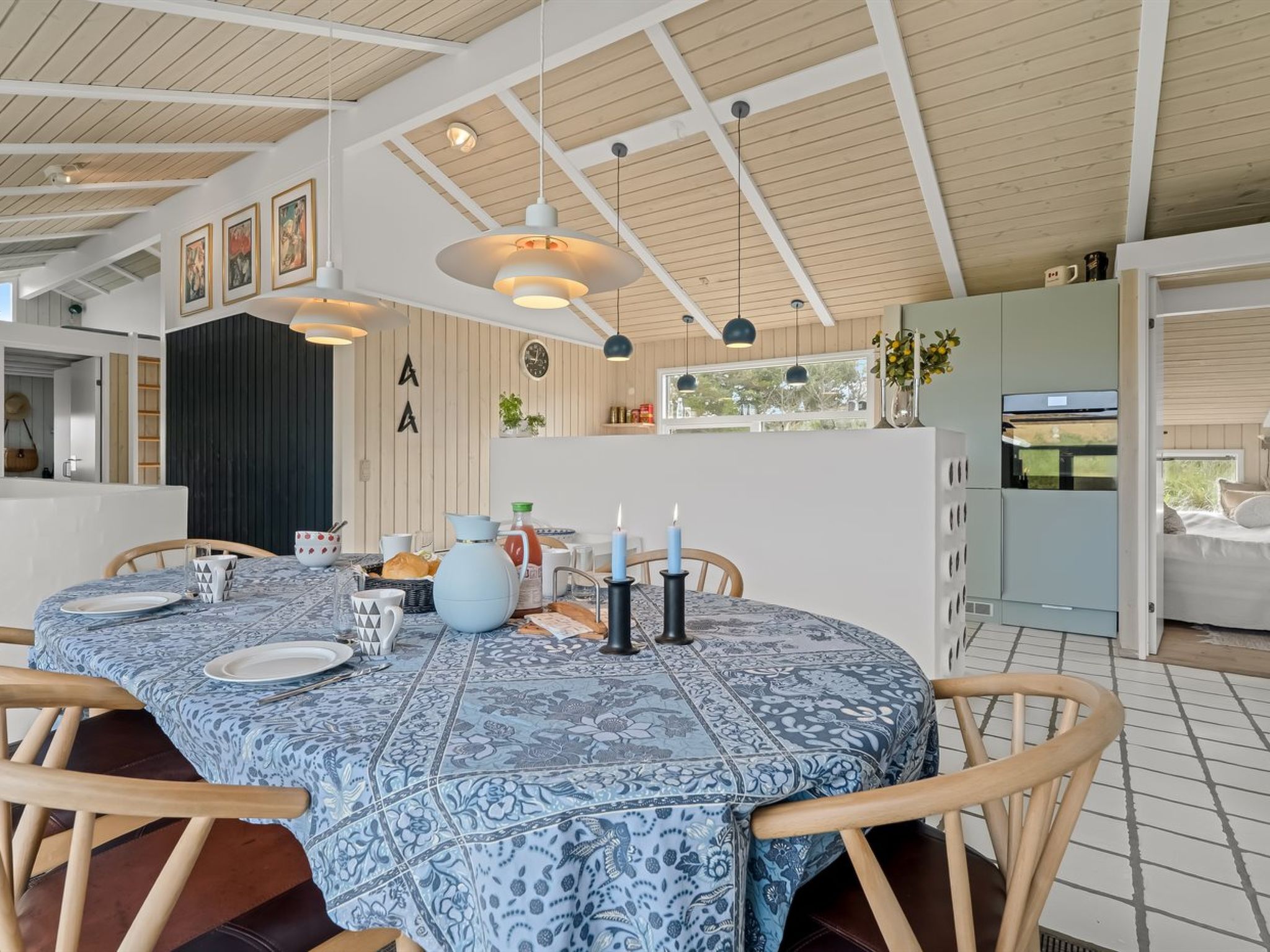 "Hrefna" - 500m from the sea - Binnen
