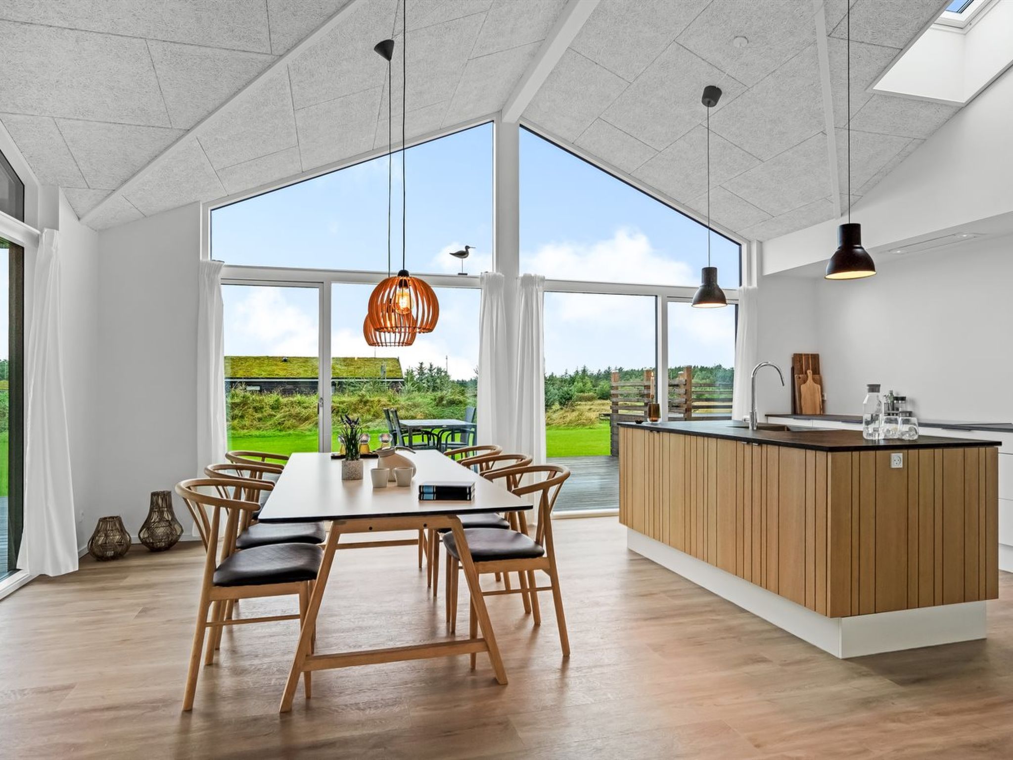 "Egil" - 1.5km from the sea