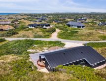 Moderne vakantiewoning Kristiina in Saltum – 500 meter van zee, sauna & 8 personen - thumbnail 1