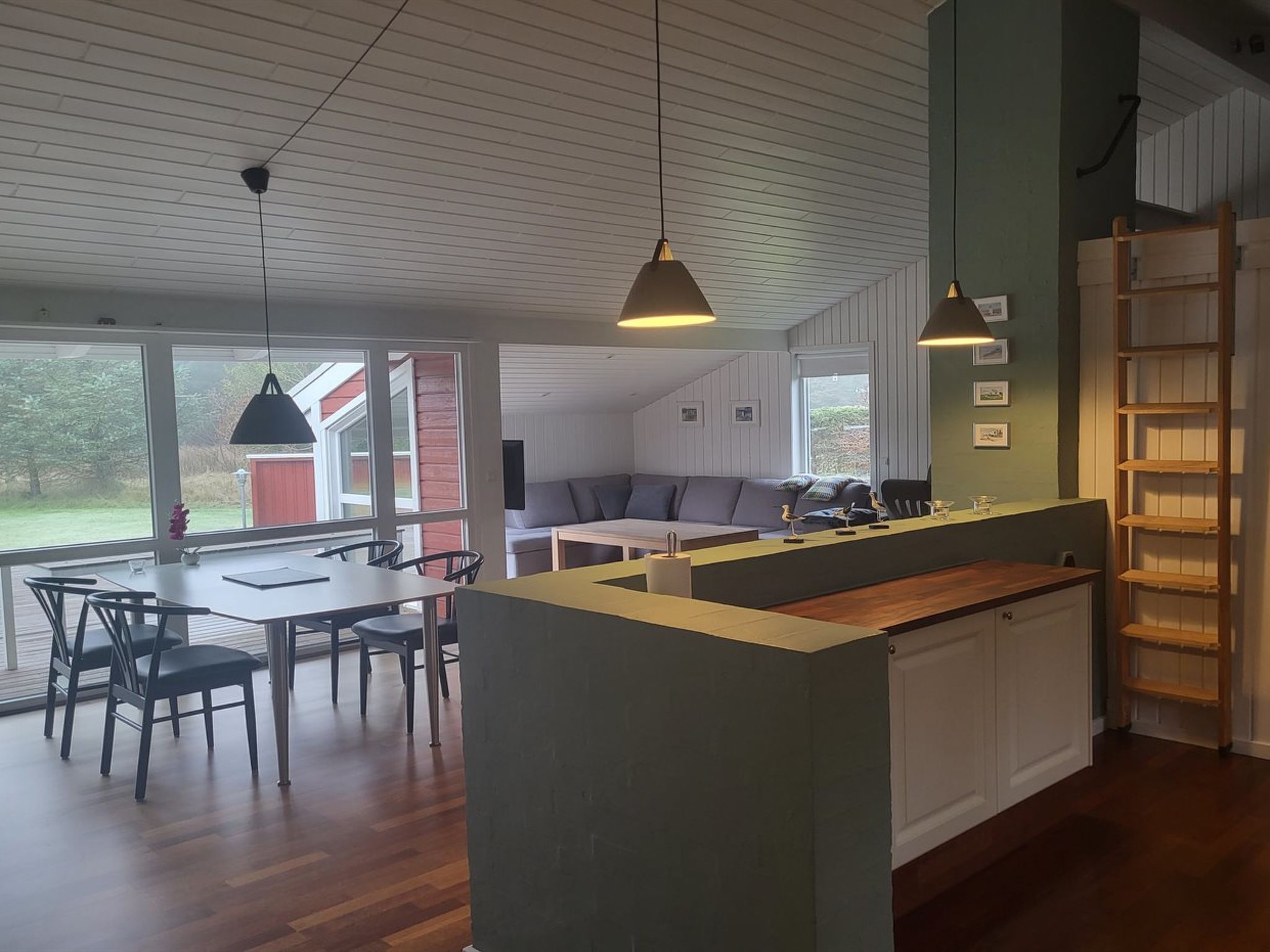 "Valda" - 1.5km from the sea-Inside