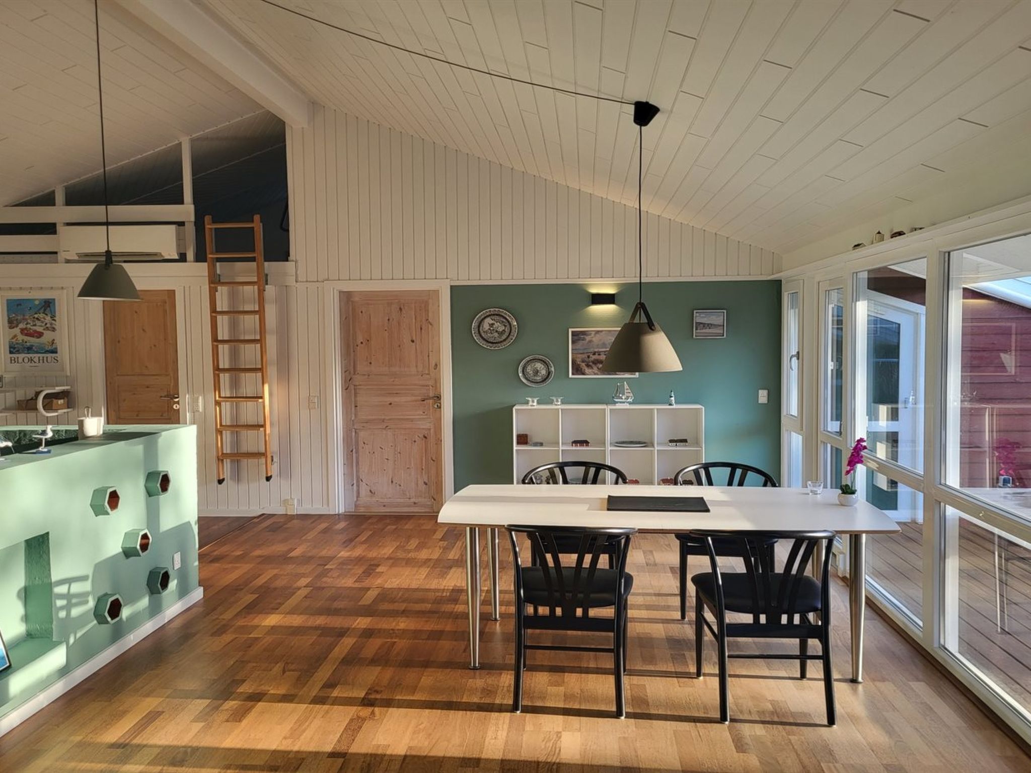 "Valda" - 1.5km from the sea