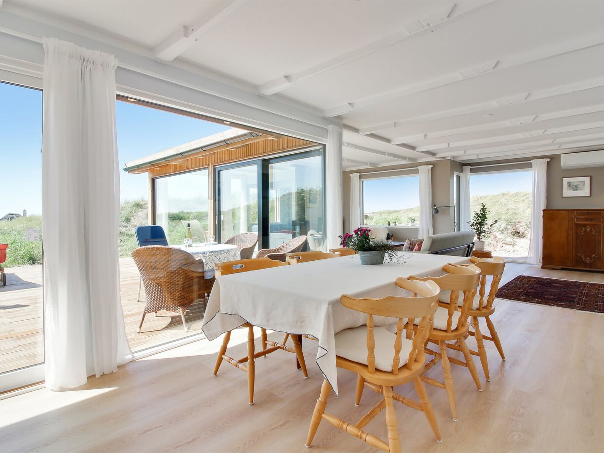 "Hoat" - 300m from the sea-Binnen