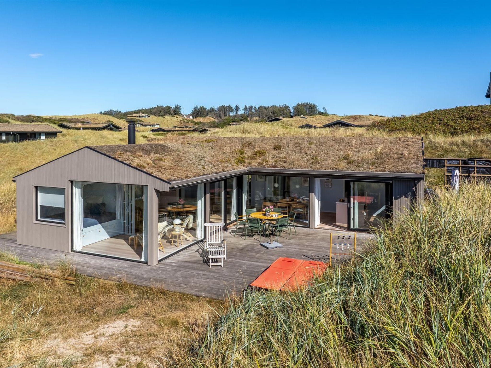 "Hoat" - 300m from the sea