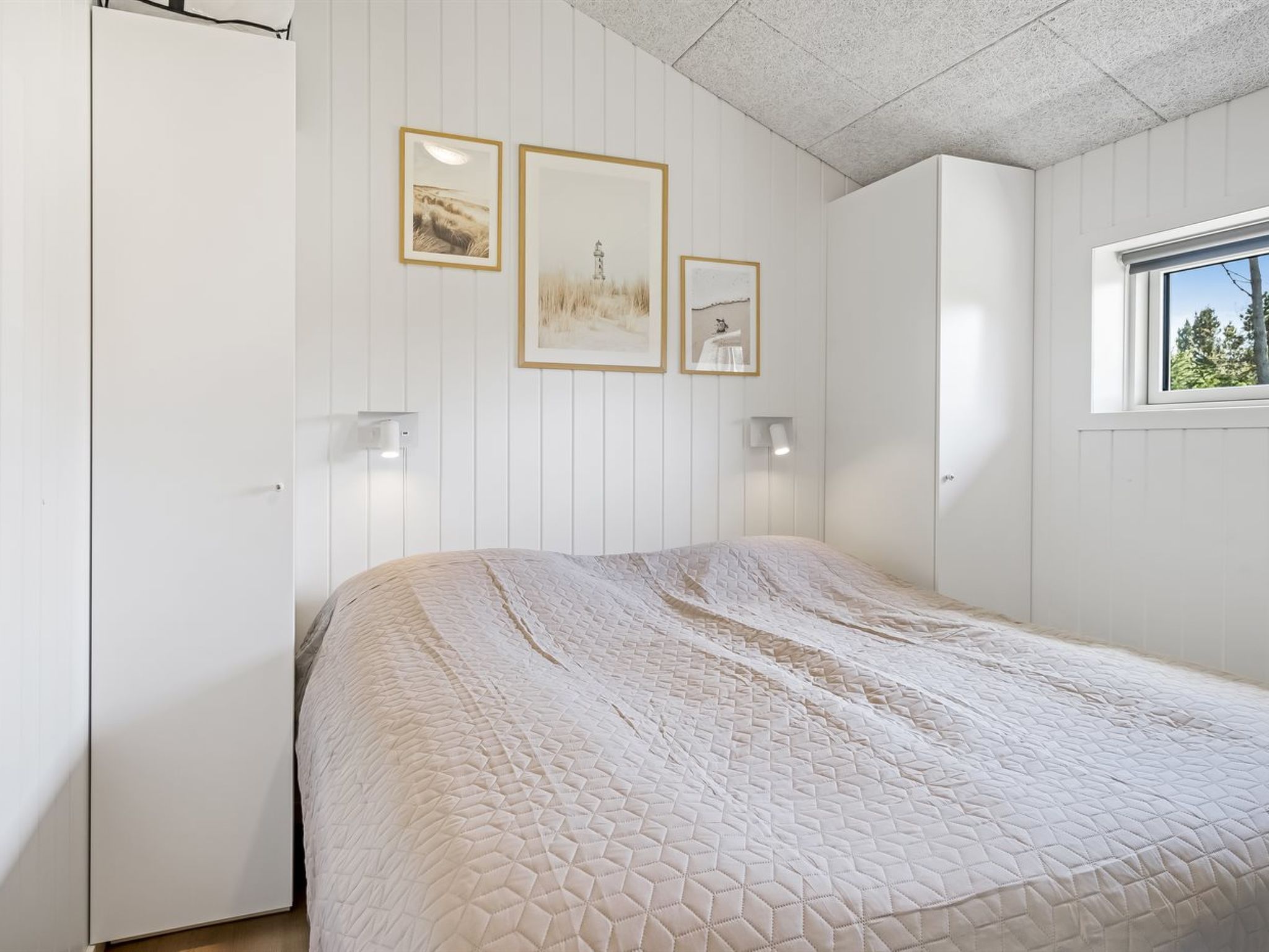 "Ema" - 1.9km from the sea - Binnen