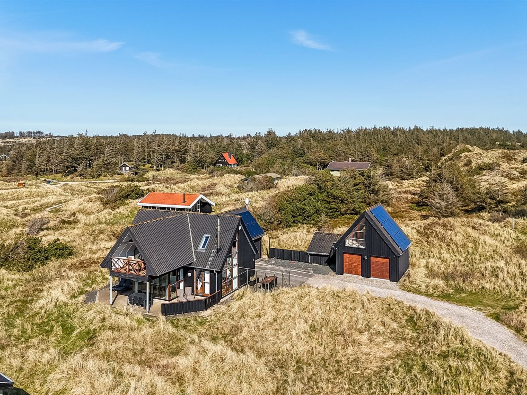 "Lilie" - 350m from the sea - Buiten