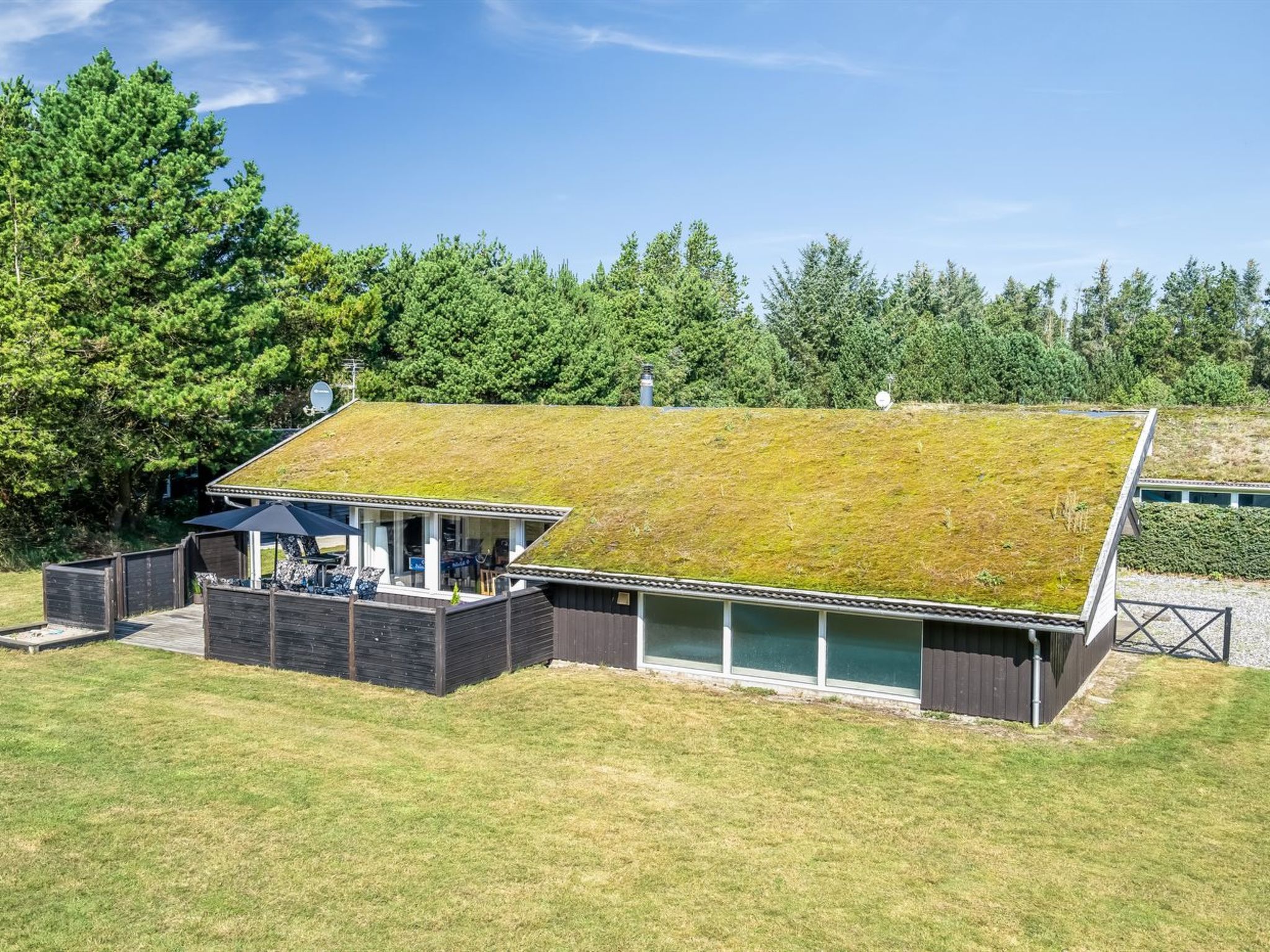 "Arild" - 900m from the sea - Buiten