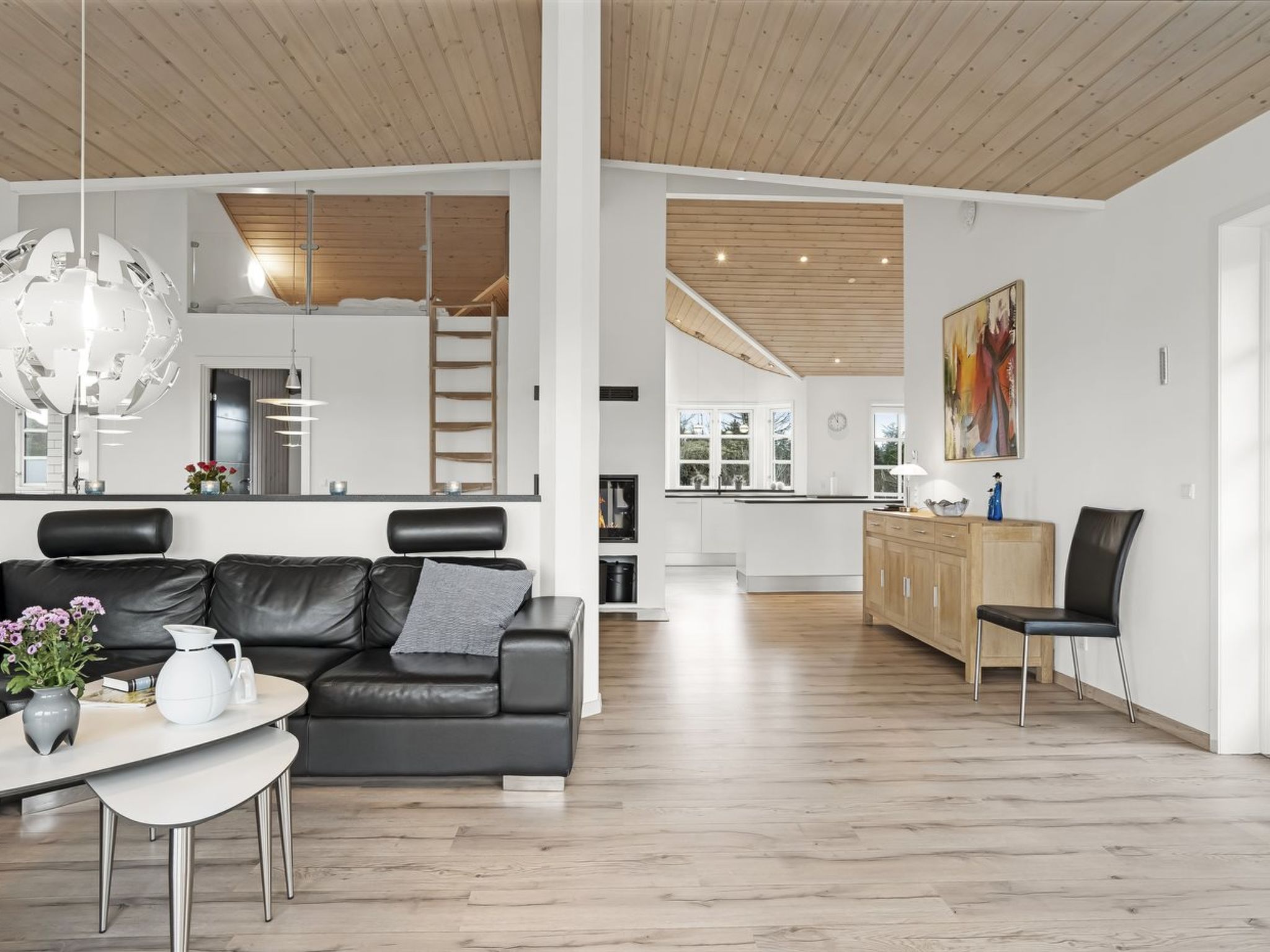 "Djuna" - 550m from the sea - Binnen