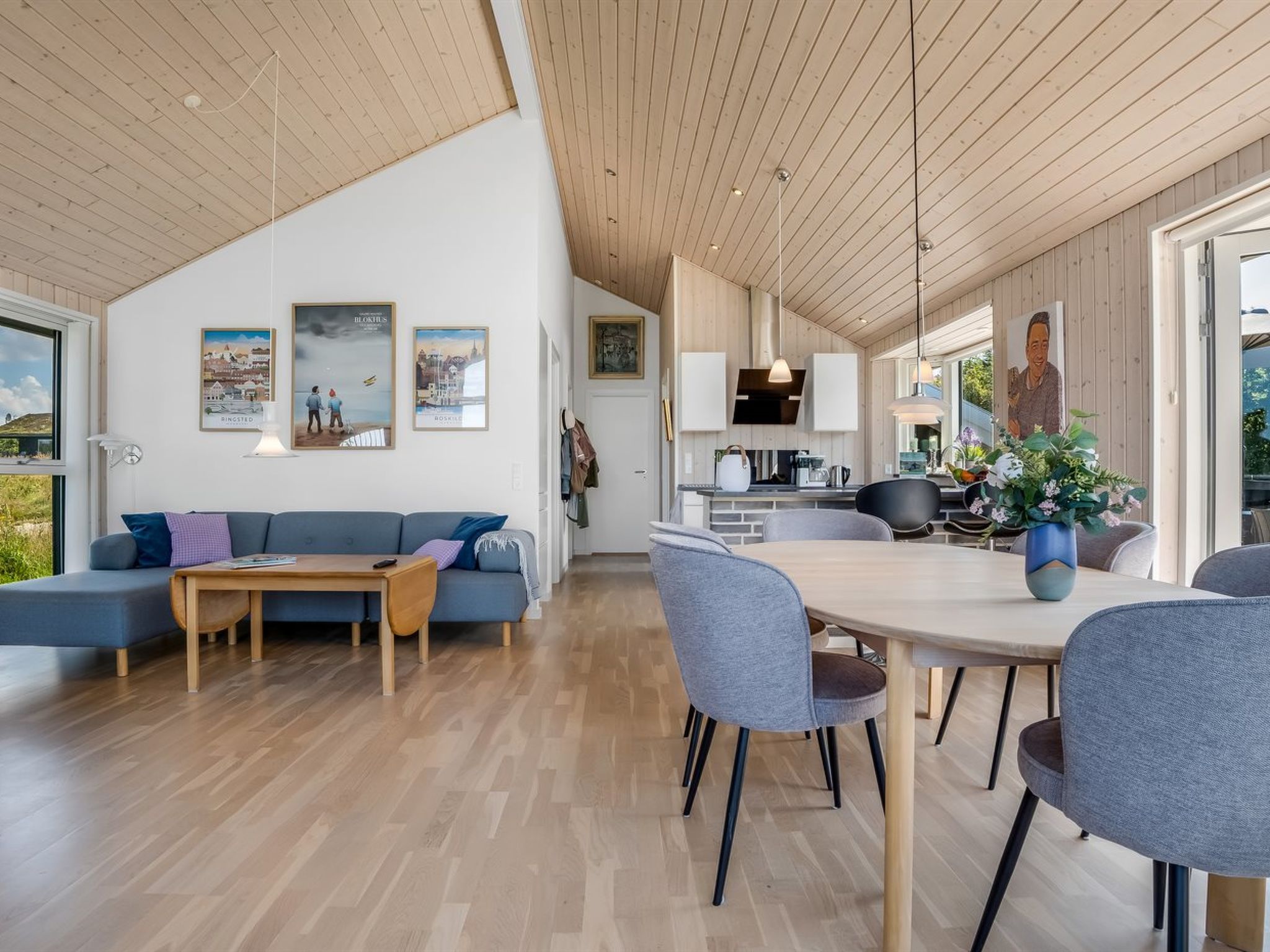 "Ilya" - 1.7km from the sea - Binnen