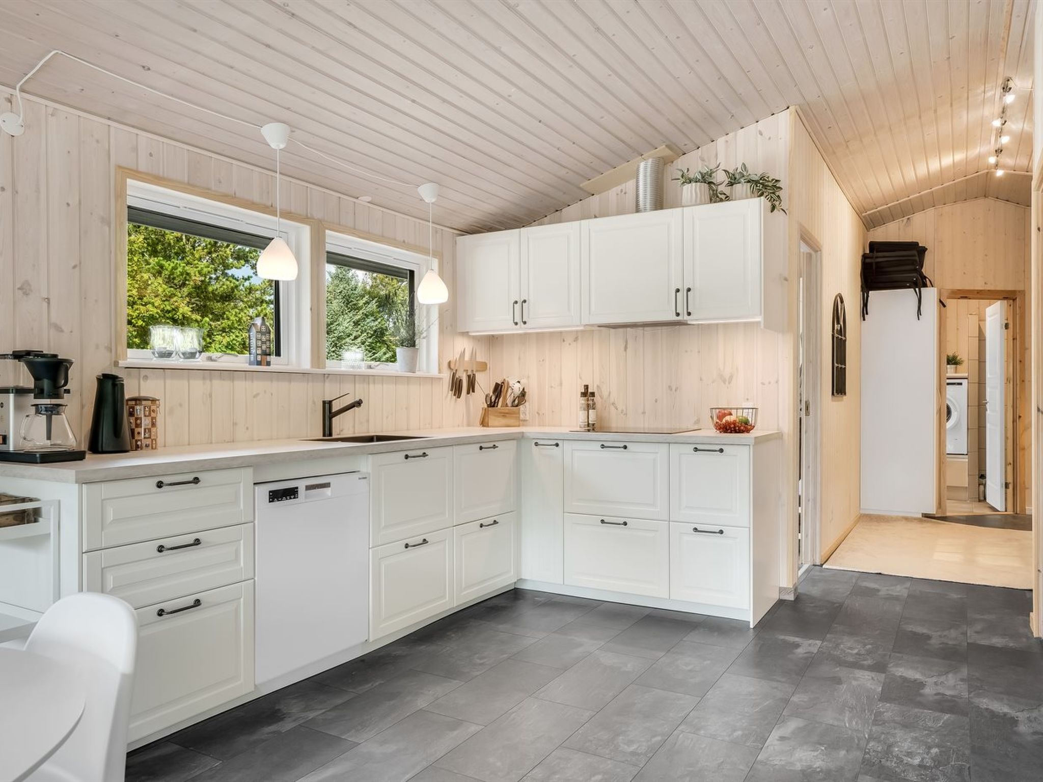"Onni" - 2.3km from the sea
