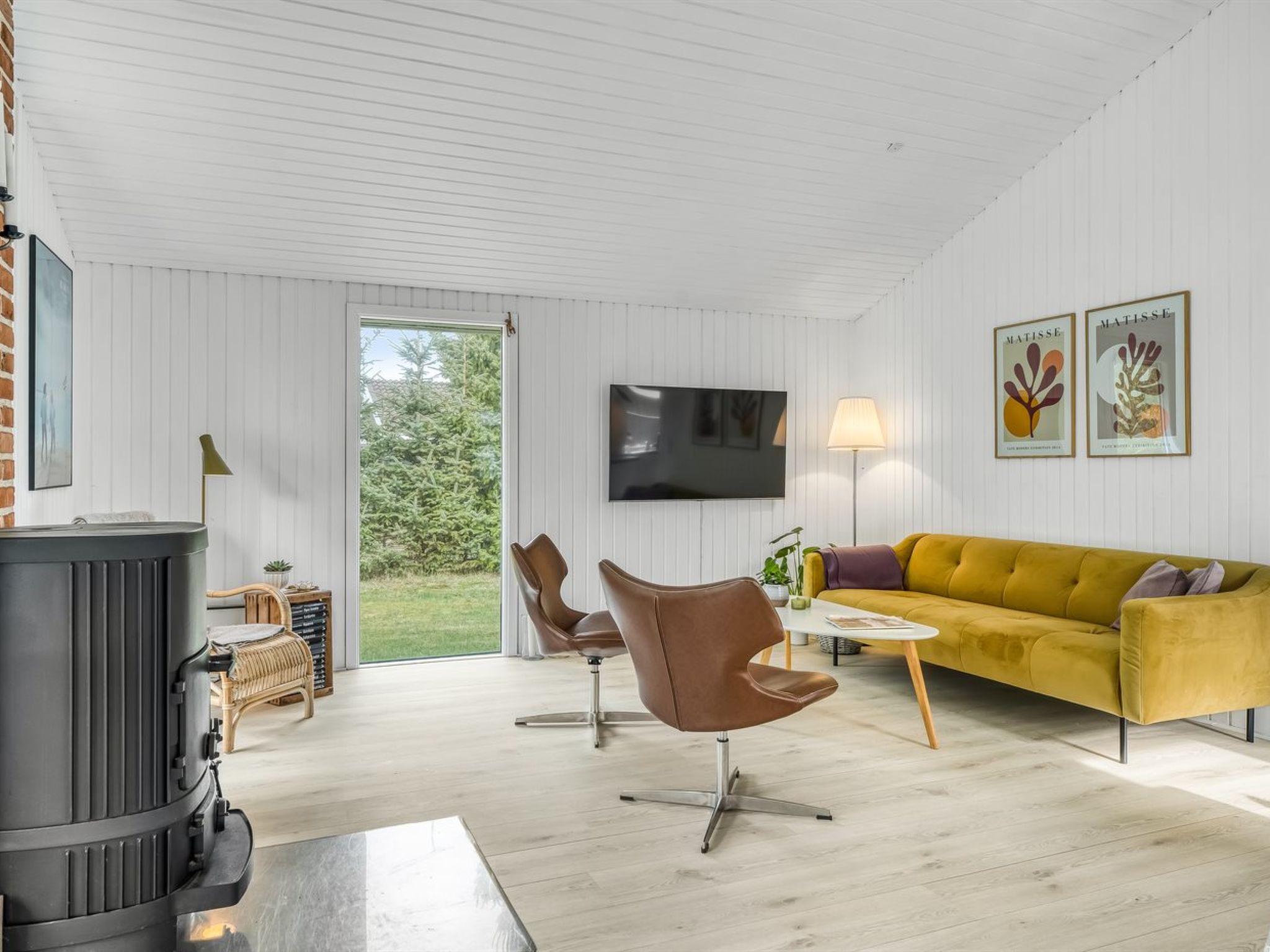 "Annamie" - 1.8km from the sea-Binnen