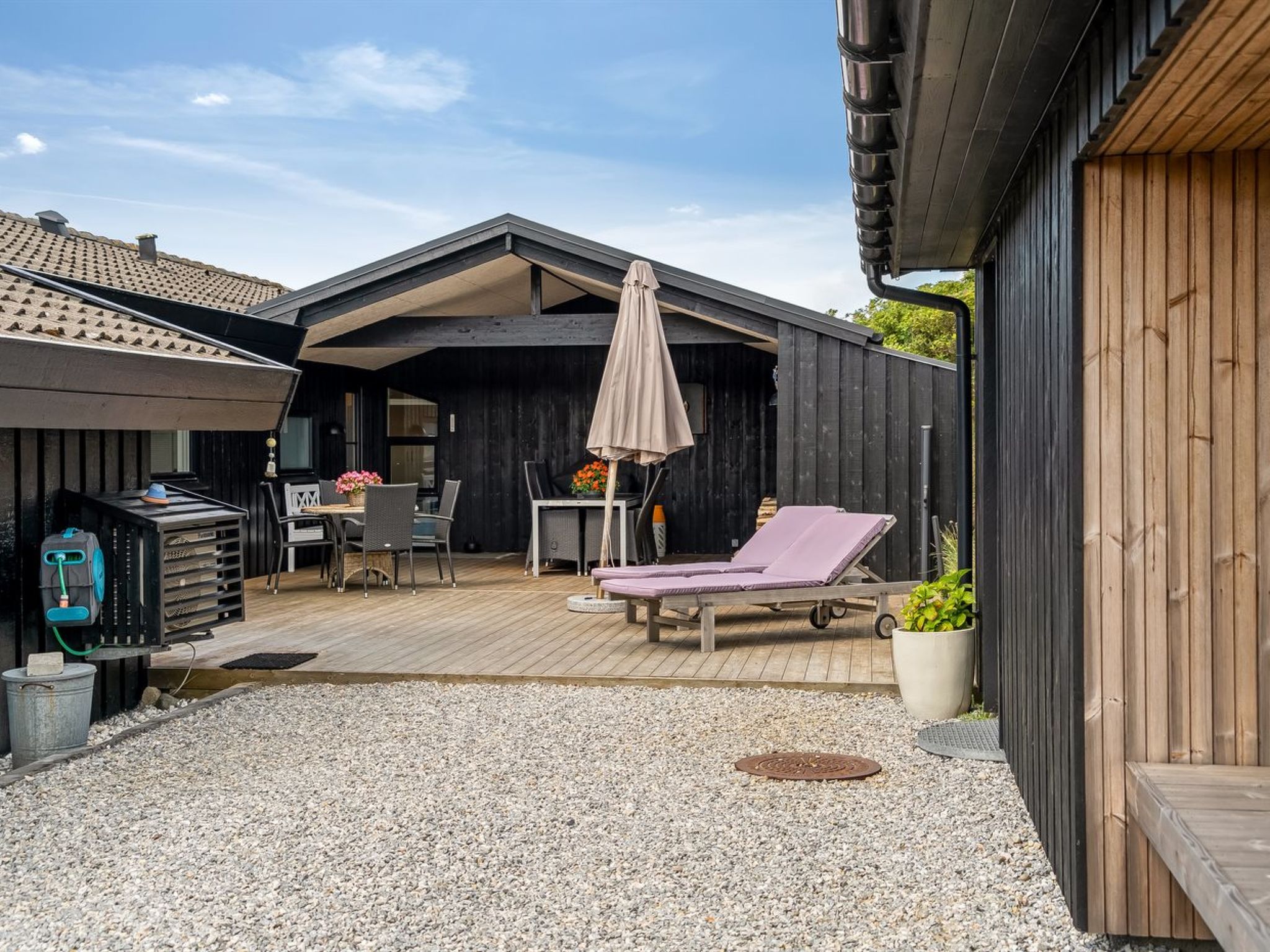 "Jannus" - 600m from the sea - Buiten