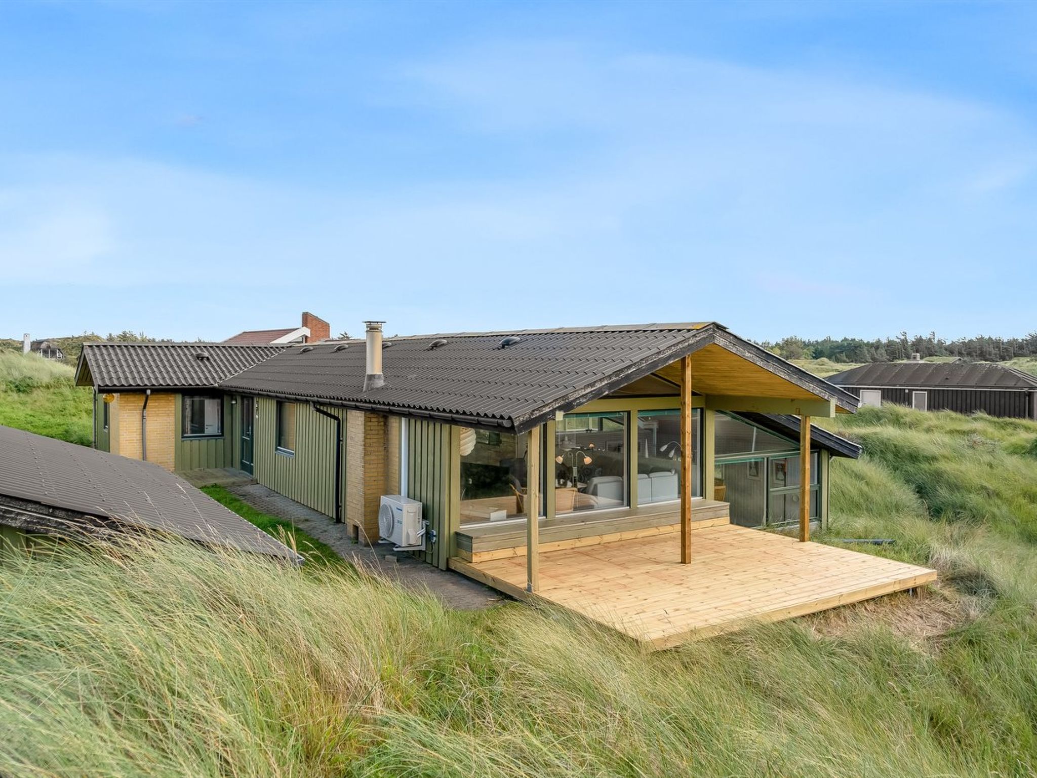 "Myrna" - 250m from the sea - Buiten