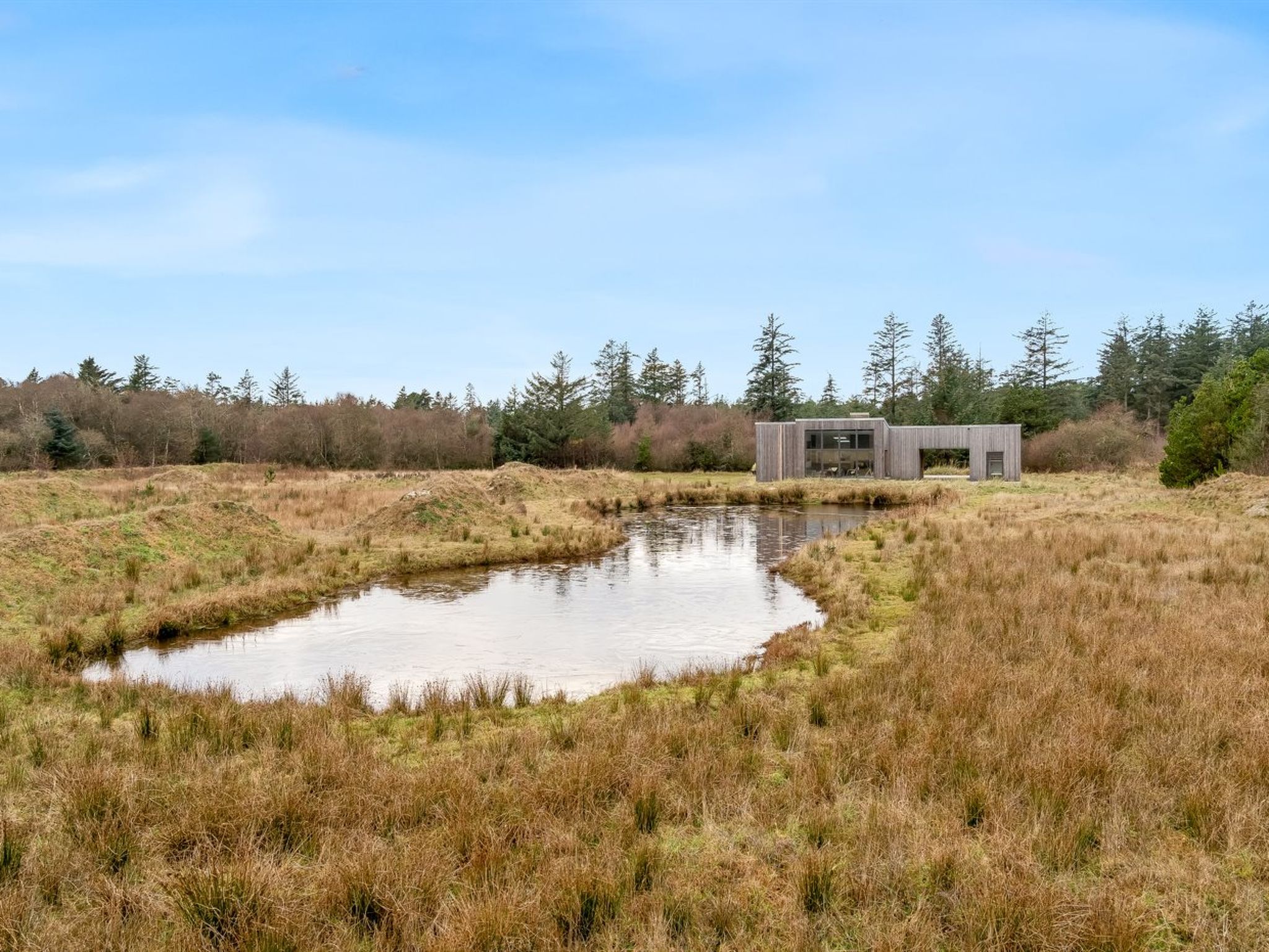 "Nico" - 1.4km from the sea