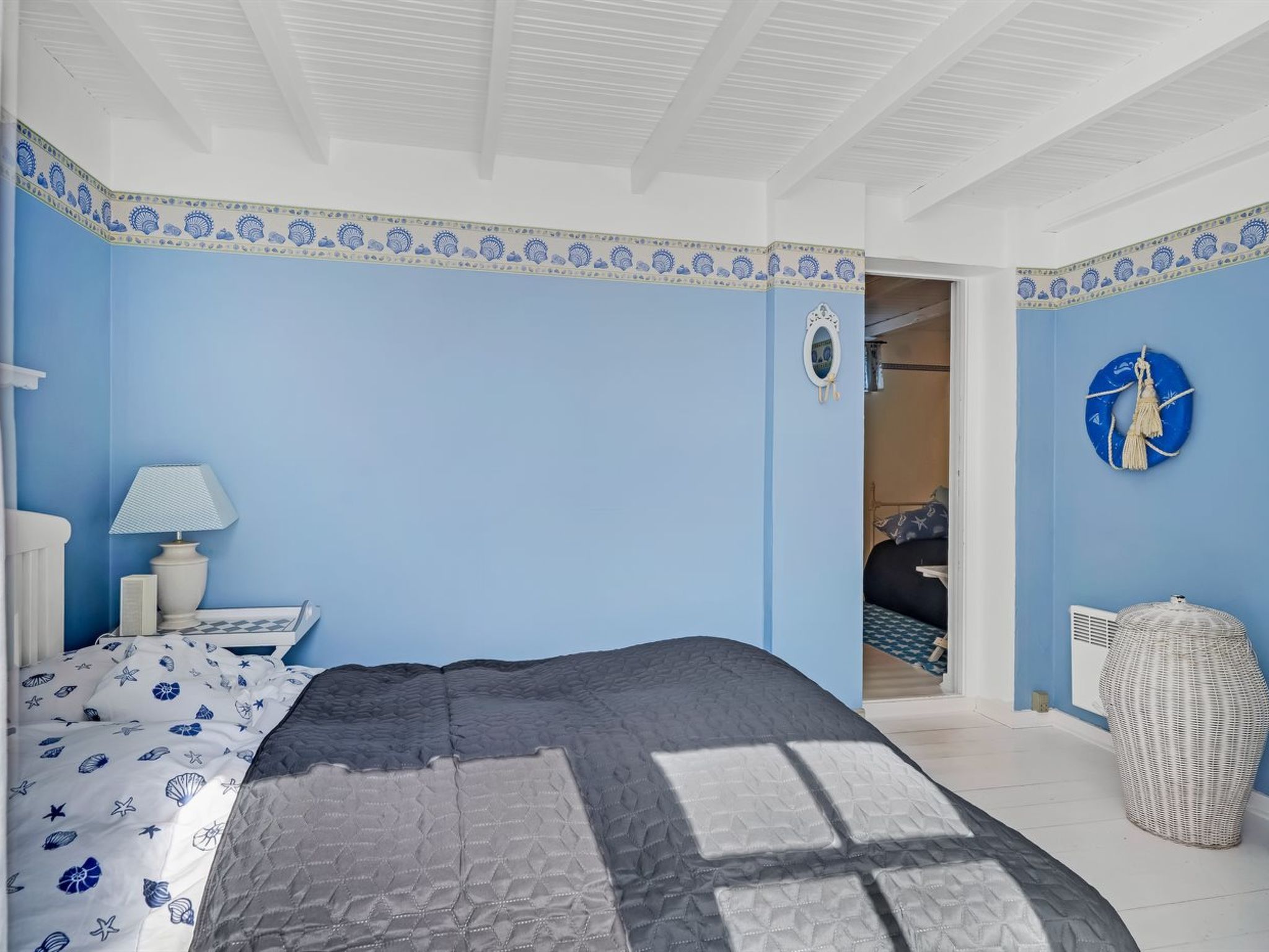 "Åsta" - 200m from the sea - Inside